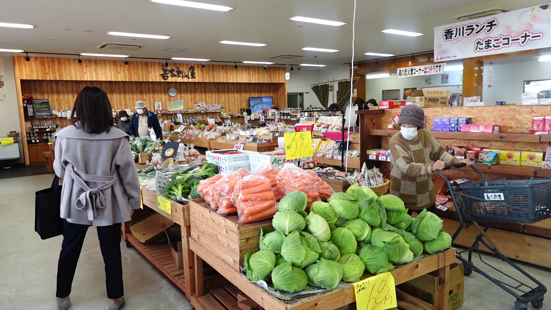 「善太郎屋」是一家小型便利超市,不單賣香川RANCH GROUP的雞蛋,更賣日本新鮮的蔬果食材和食品