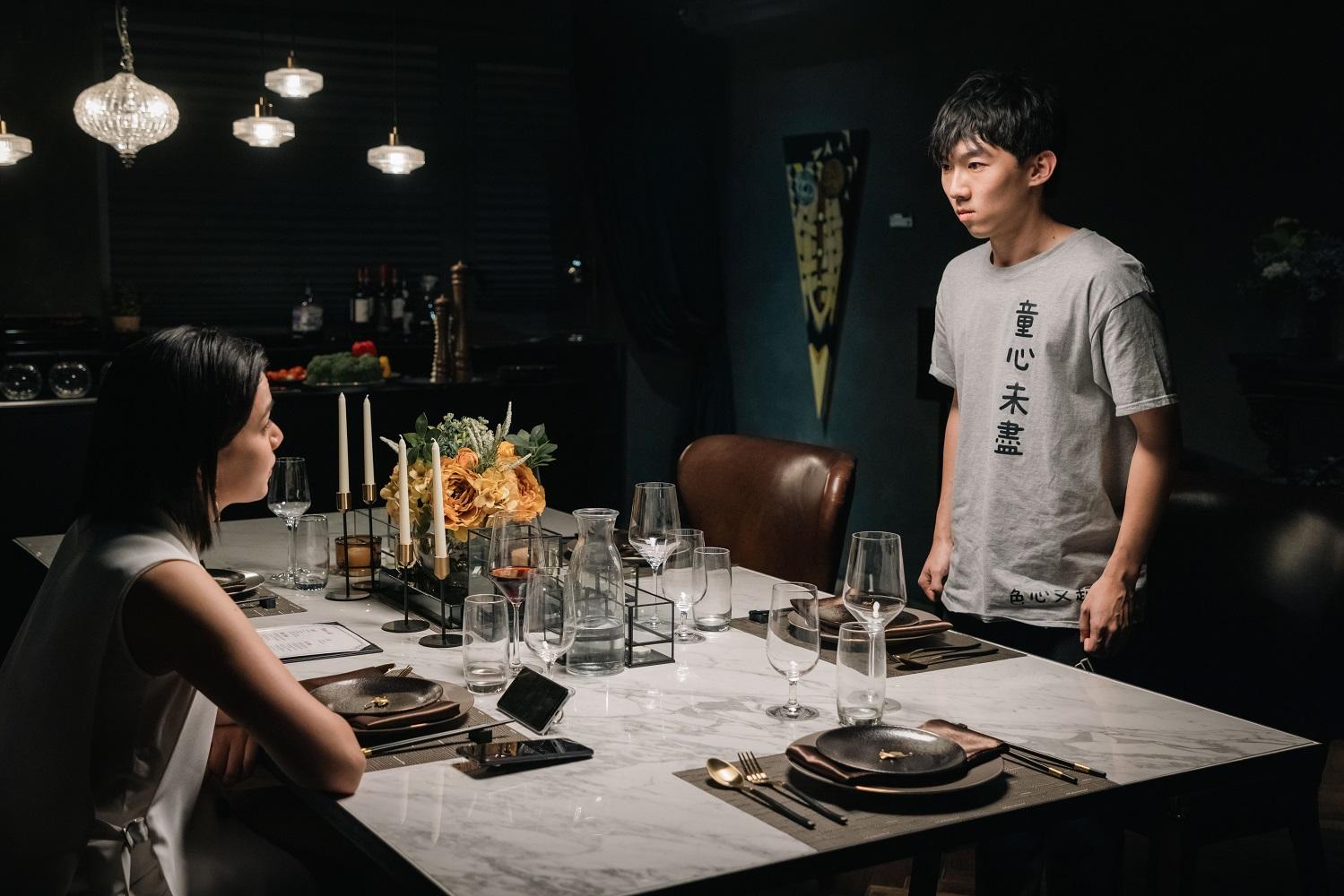 全個世界都有電話