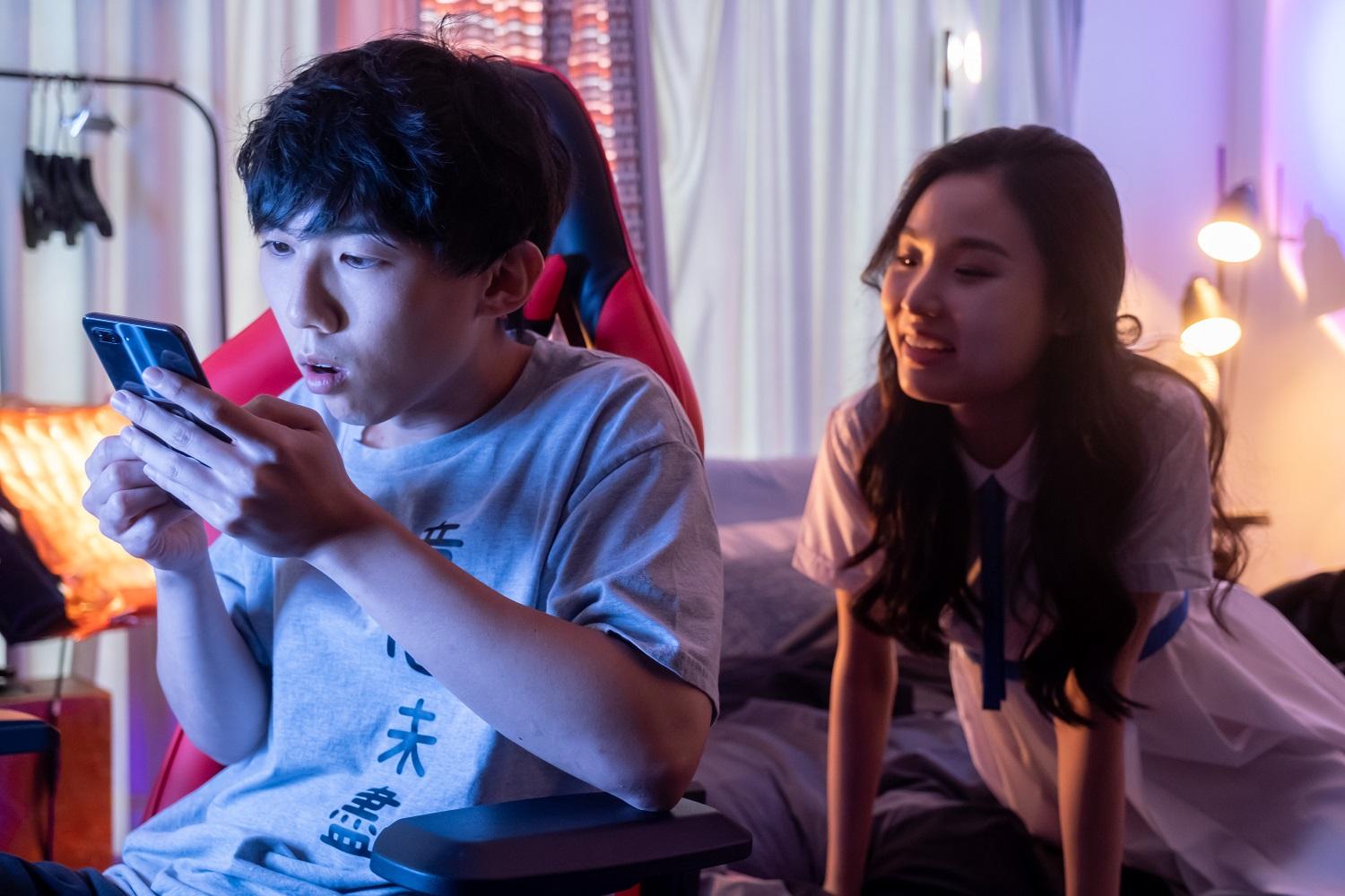 全個世界都有電話