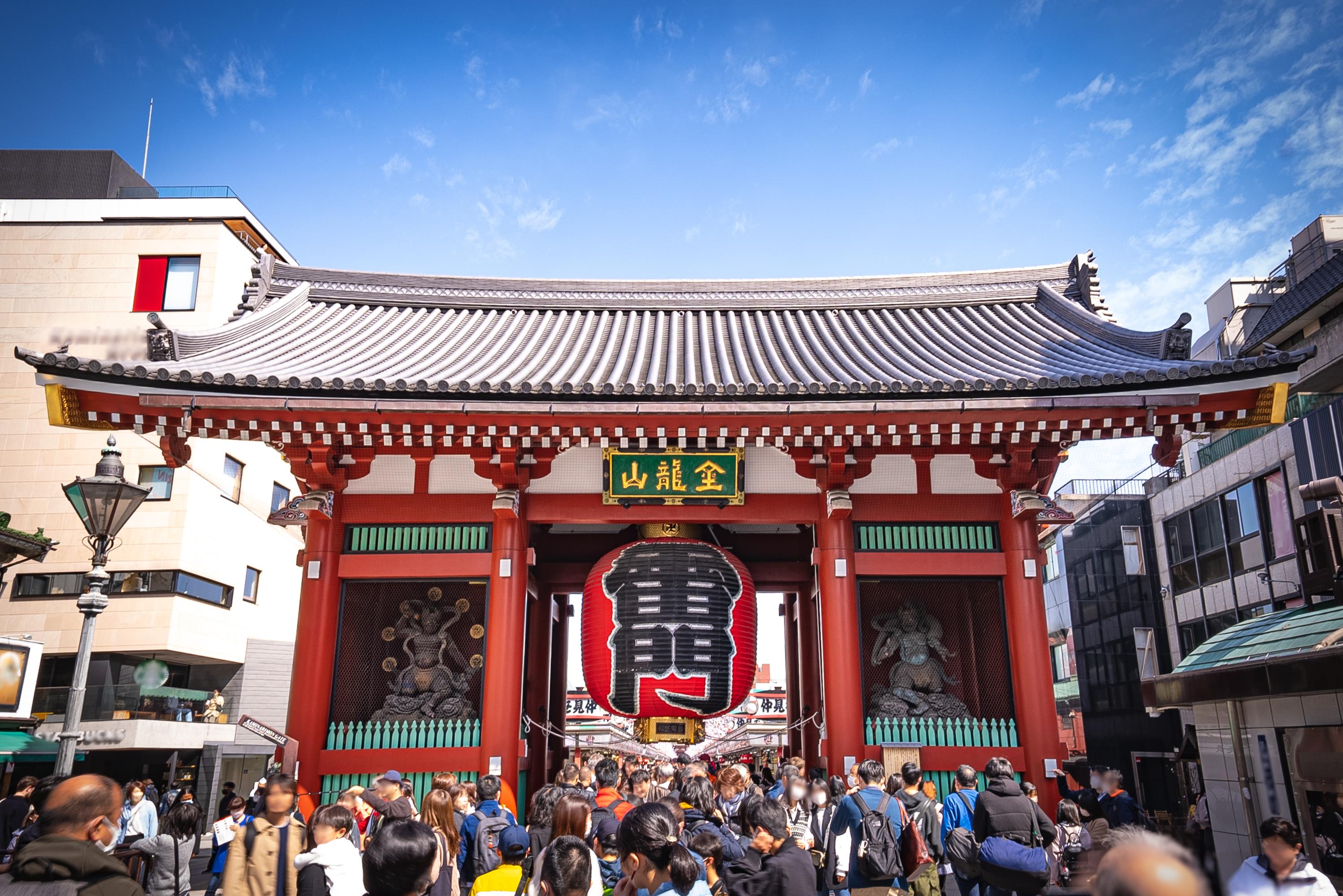 酒店前往淺草寺只需徒步1分鐘。