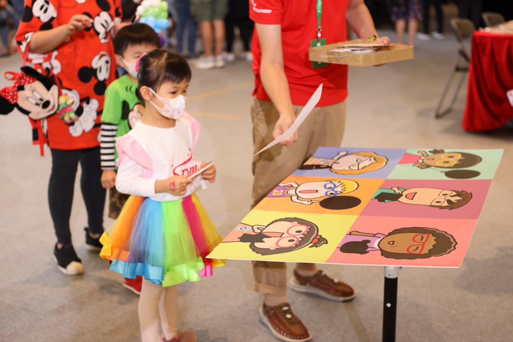 當日還有各種的互動體驗及遊戲攤位。