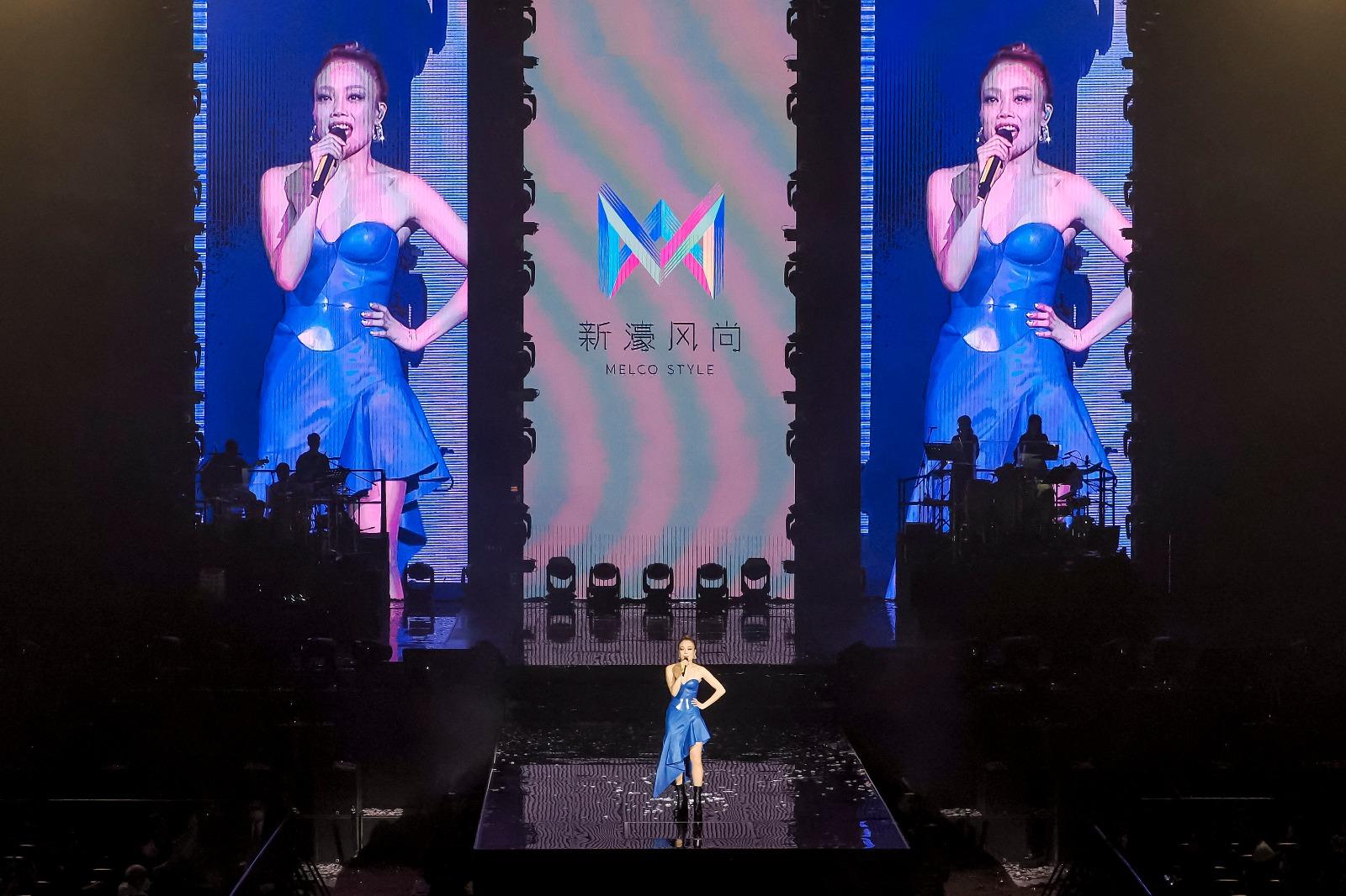 容祖兒一連八場《新濠巨星系列容祖兒Eternity演唱會》於4月1日在新濠影匯綜藝館開鑼。