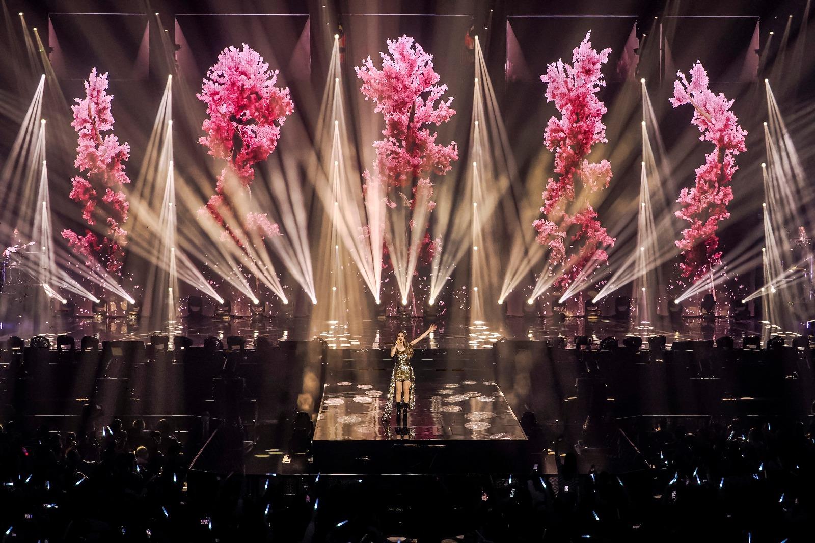 容祖兒一連八場《新濠巨星系列容祖兒Eternity演唱會》於4月1日在新濠影匯綜藝館開鑼。