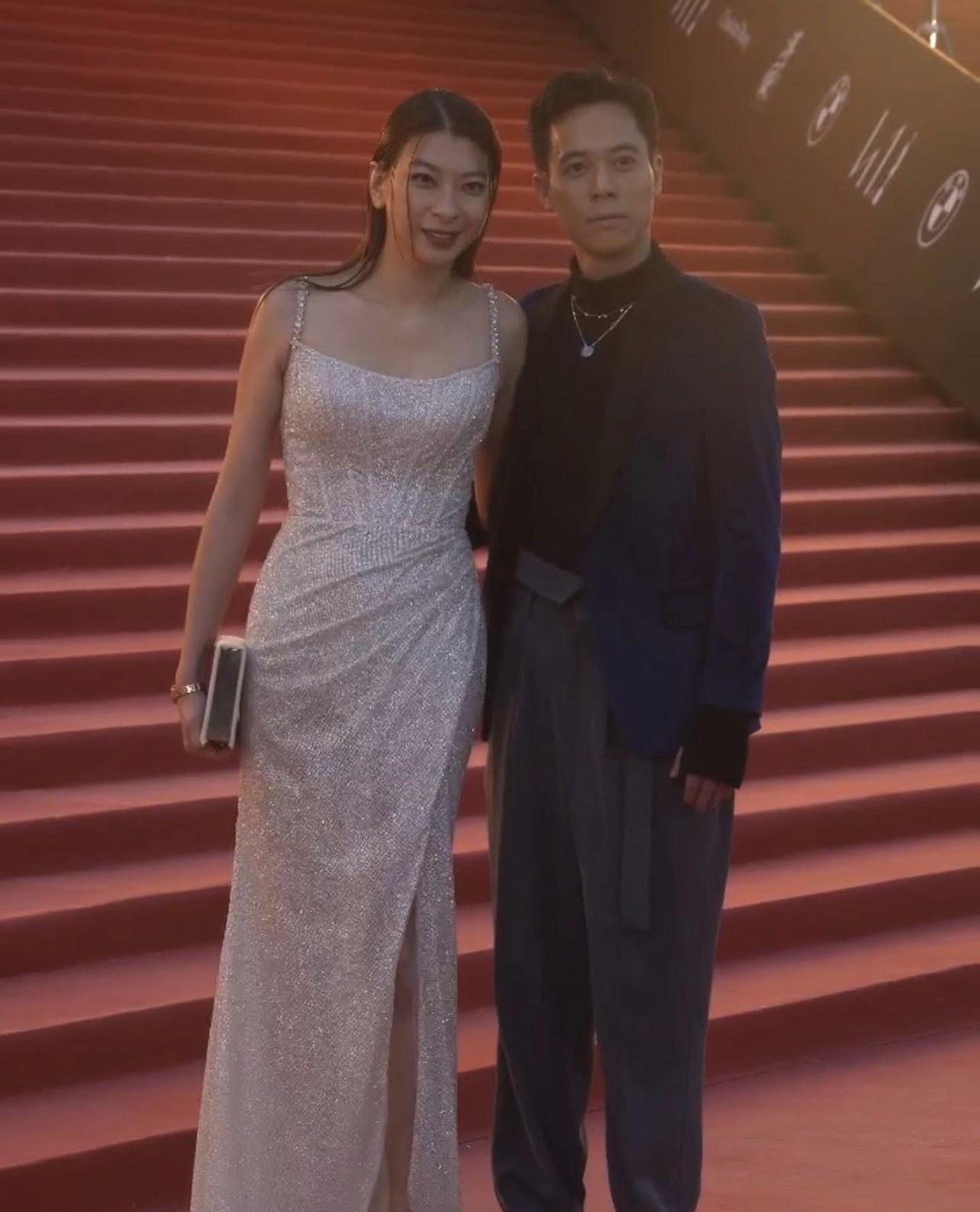 卓韻芝雖然已跟梁子賢離婚,但對方出席金像獎頒獎禮行紅地氈,卓韻芝仍有留意並cap圖。