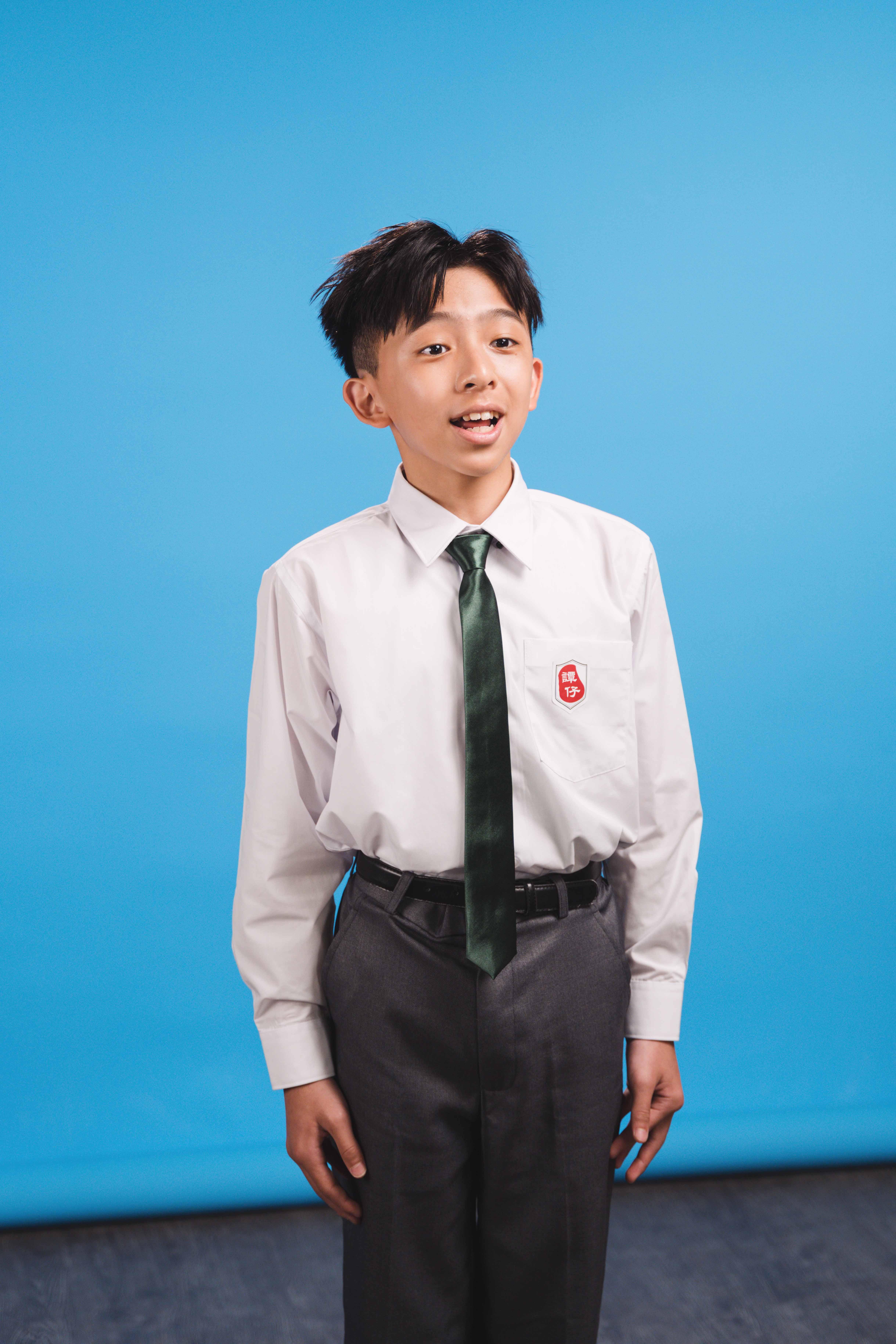 蔡施齊化身「兒登仔」朗誦拍米線廣告。