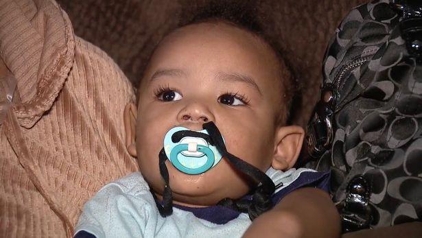 Nikita的12名子女年齡介於3個月至19歲之間。(Twitter)