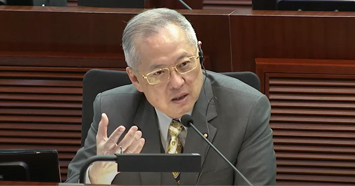 立法會議員張宇人關注公院醫生流失情況嚴重。(立法會影片截圖)