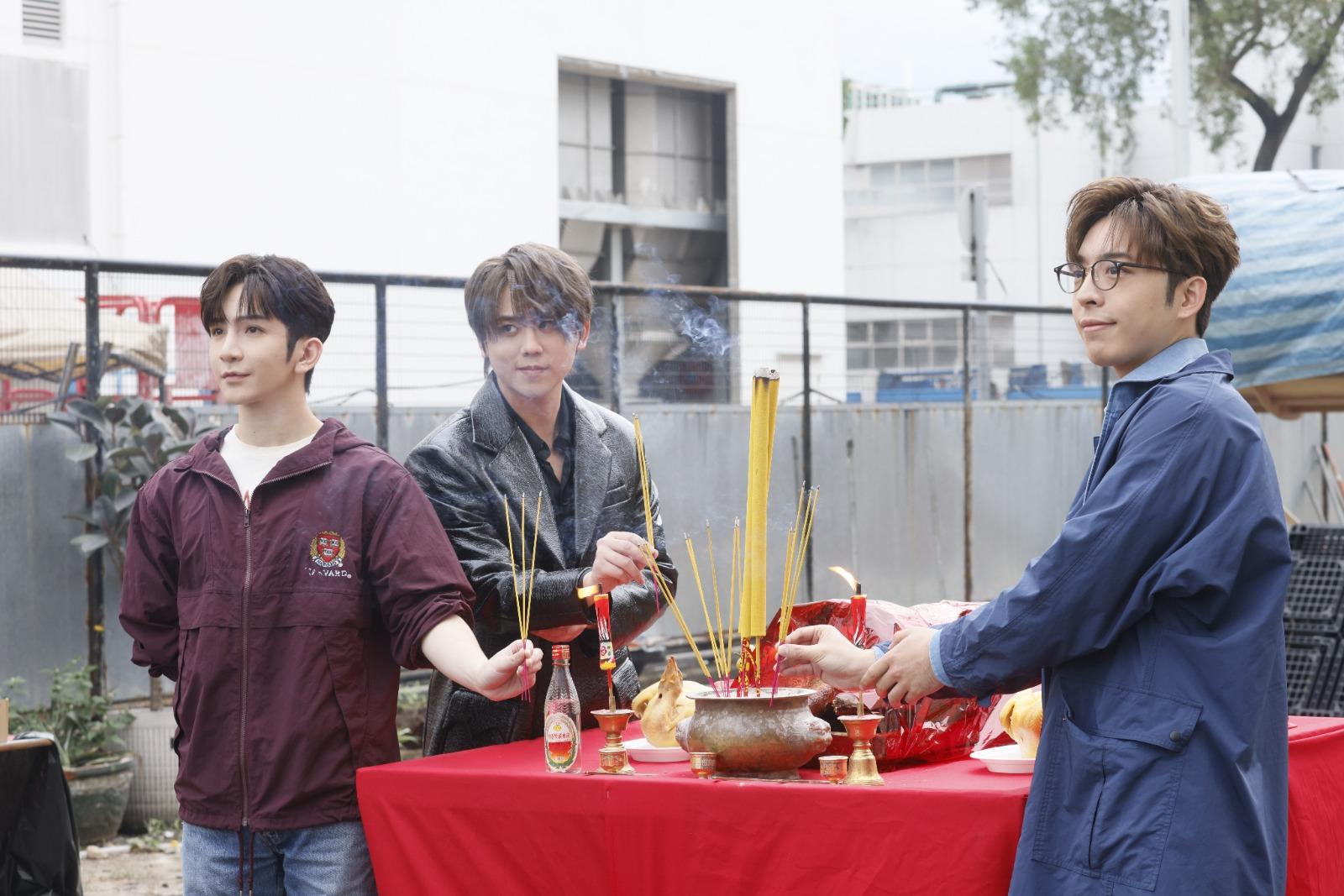 Anson Lo、姜濤、呂爵安出席英皇新片《盜月者》的開鏡儀式。 (蘇文傑攝)