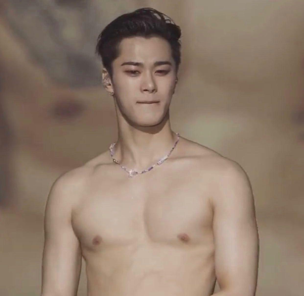 文彬原定本周六到澳門辦見面會。