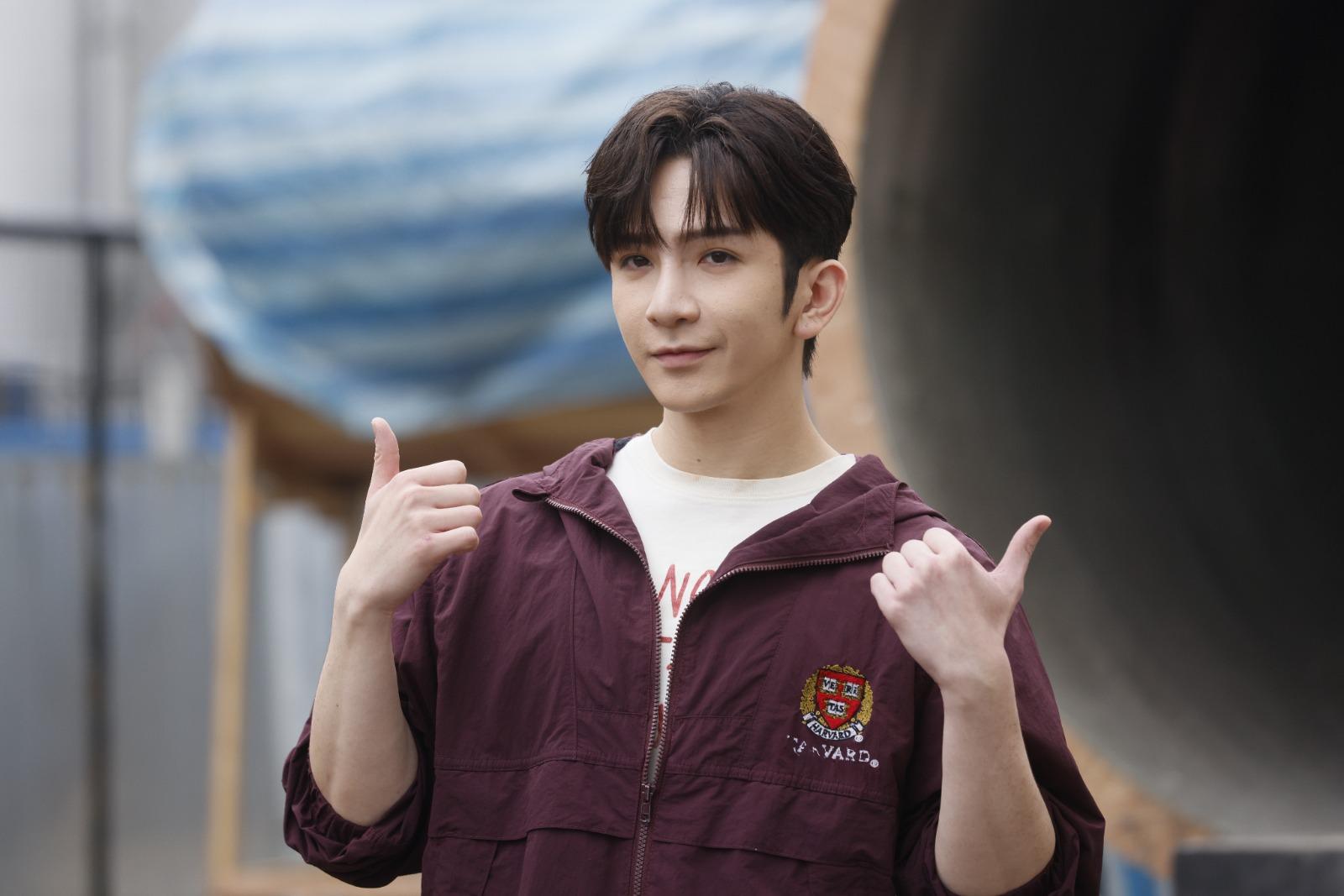 Anson Lo出席英皇新片《盜月者》的開鏡儀式。 (蘇文傑攝)