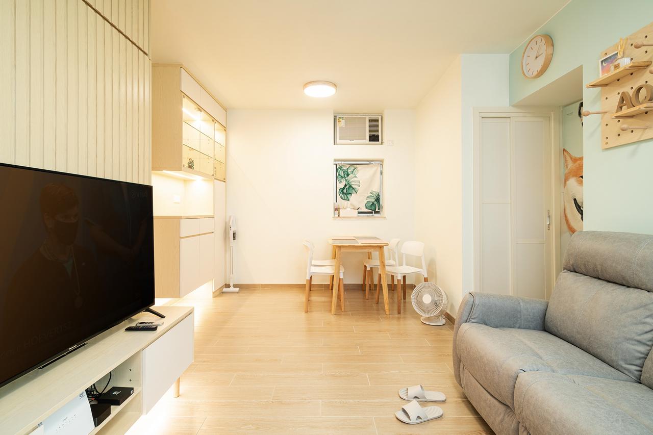 淺木色配搭白色 日式設計風