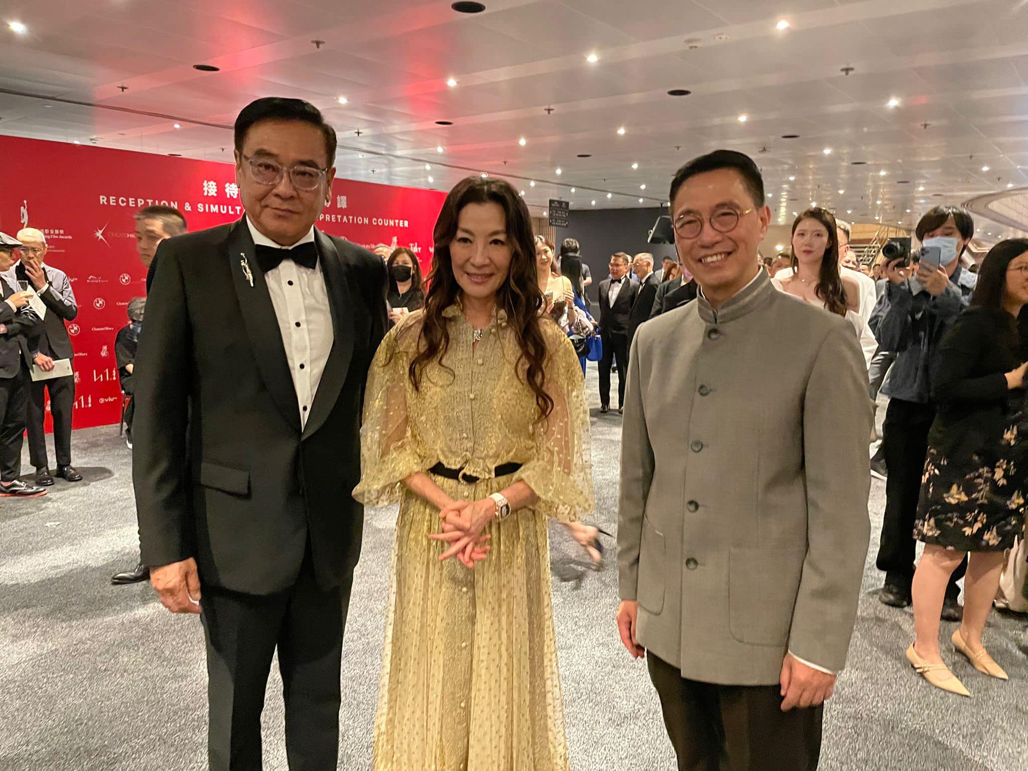 金像獎2023|楊潤雄祝賀金像獎得獎者 稱以電影說好香港故事 (楊潤雄Facebook圖片)