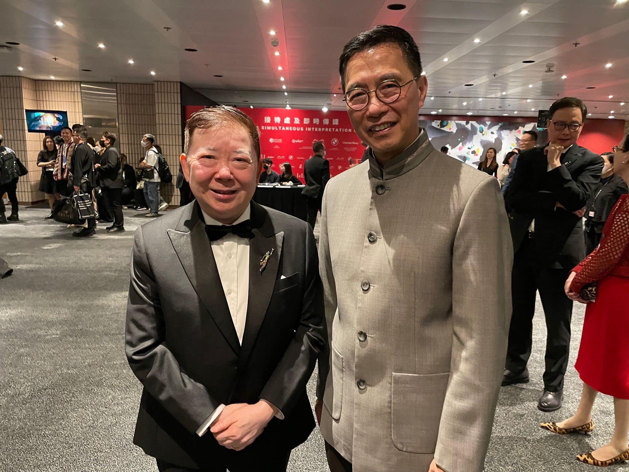 金像獎2023|楊潤雄祝賀金像獎得獎者 稱以電影說好香港故事 (楊潤雄Facebook圖片)