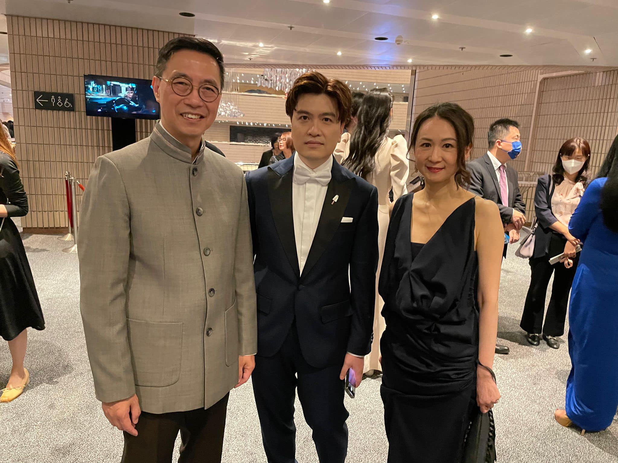 金像獎2023|楊潤雄祝賀金像獎得獎者 稱以電影說好香港故事 (楊潤雄Facebook圖片)