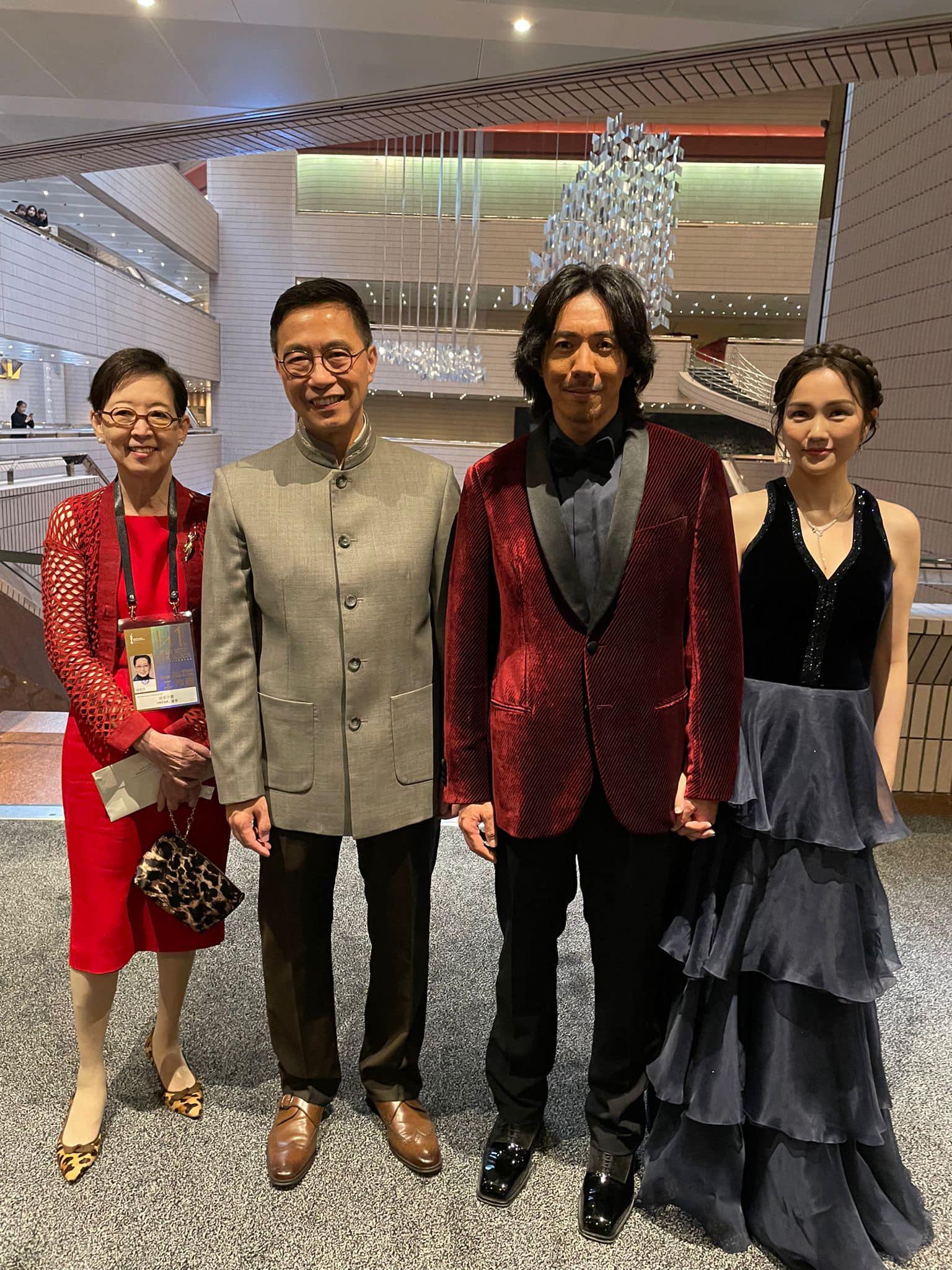 金像獎2023|楊潤雄祝賀金像獎得獎者 稱以電影說好香港故事 (楊潤雄Facebook圖片)