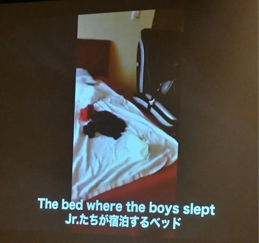 練習生的房間有按摩椅。