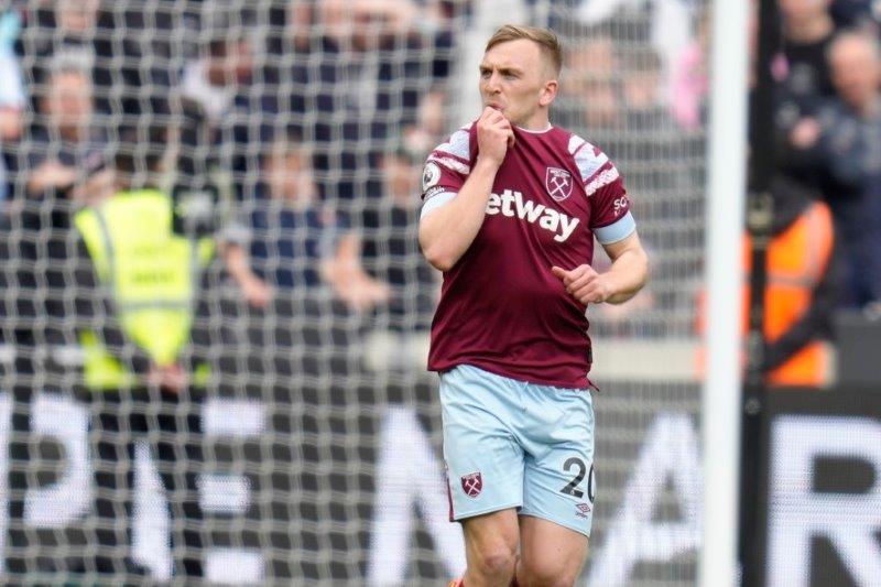 查洛保雲入球追和