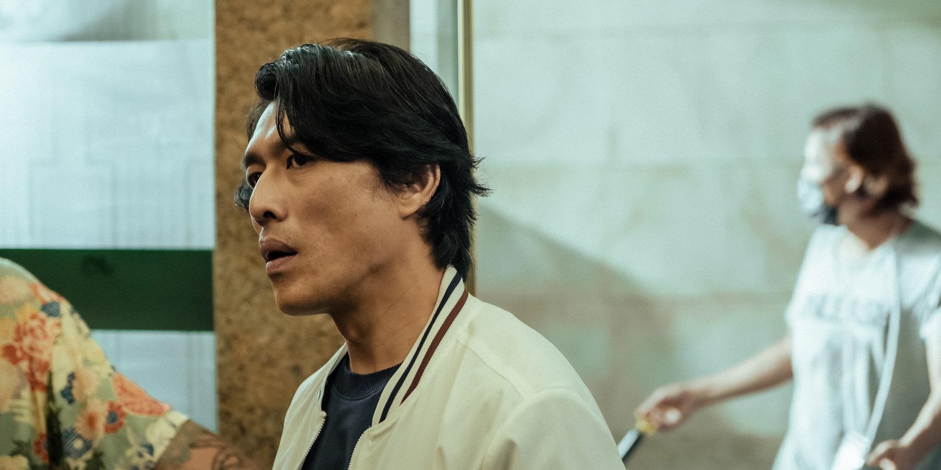 張滿源在《死屍死時四十四》的角色名是「施先生」。(劇照)