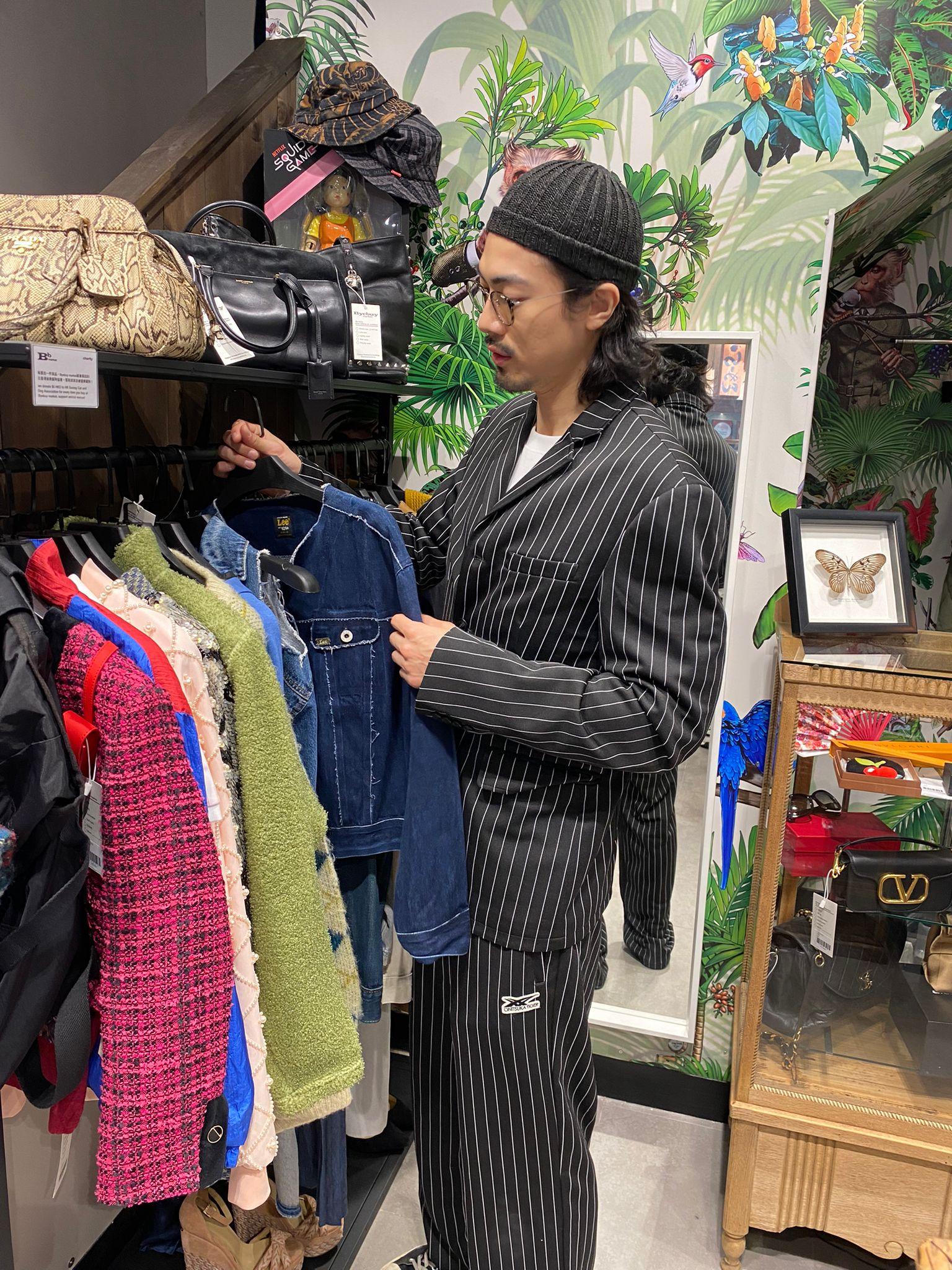 胡卓希快閃店明天開業,還親自落場。