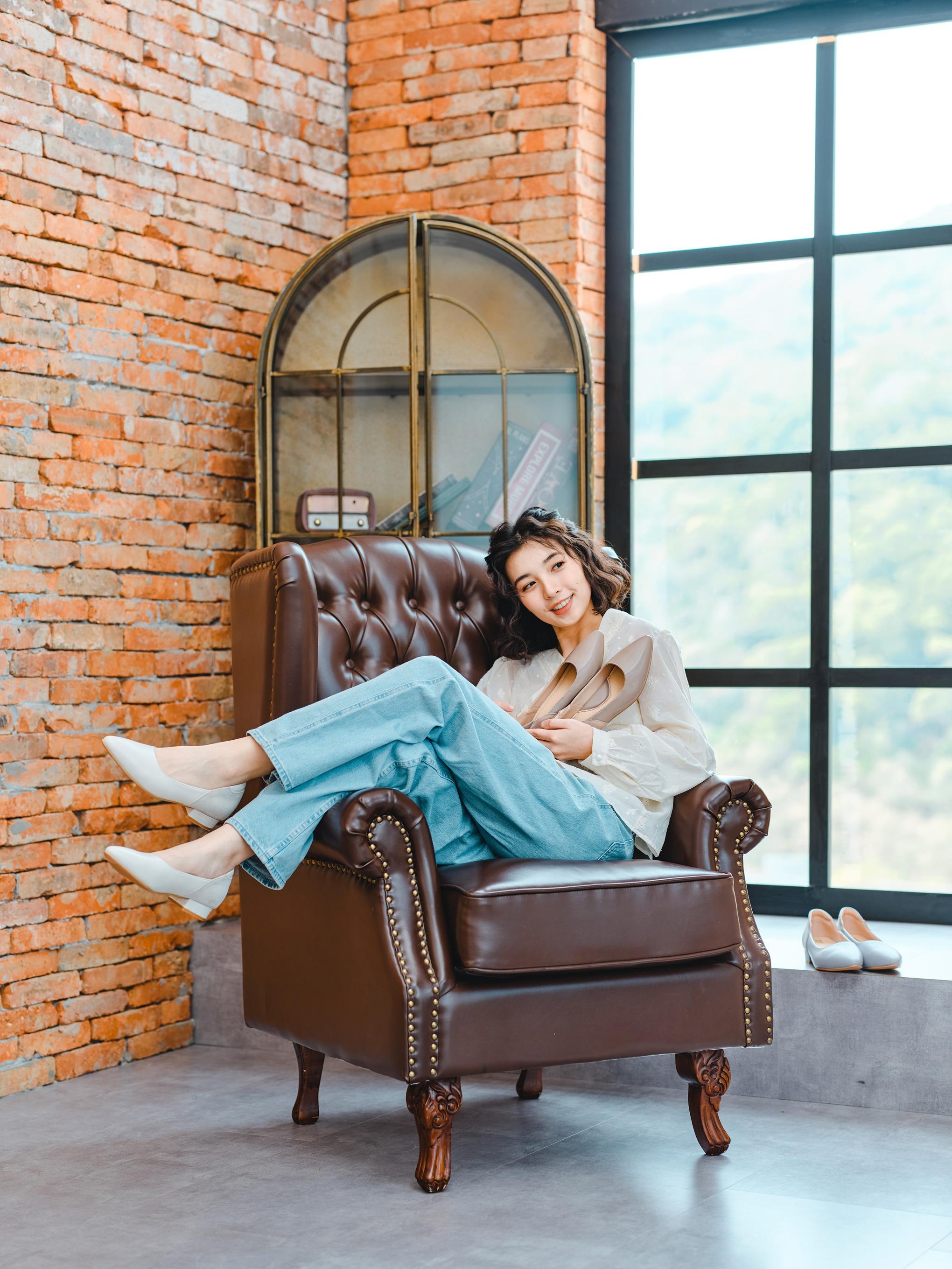 Kari Leather Flats $690