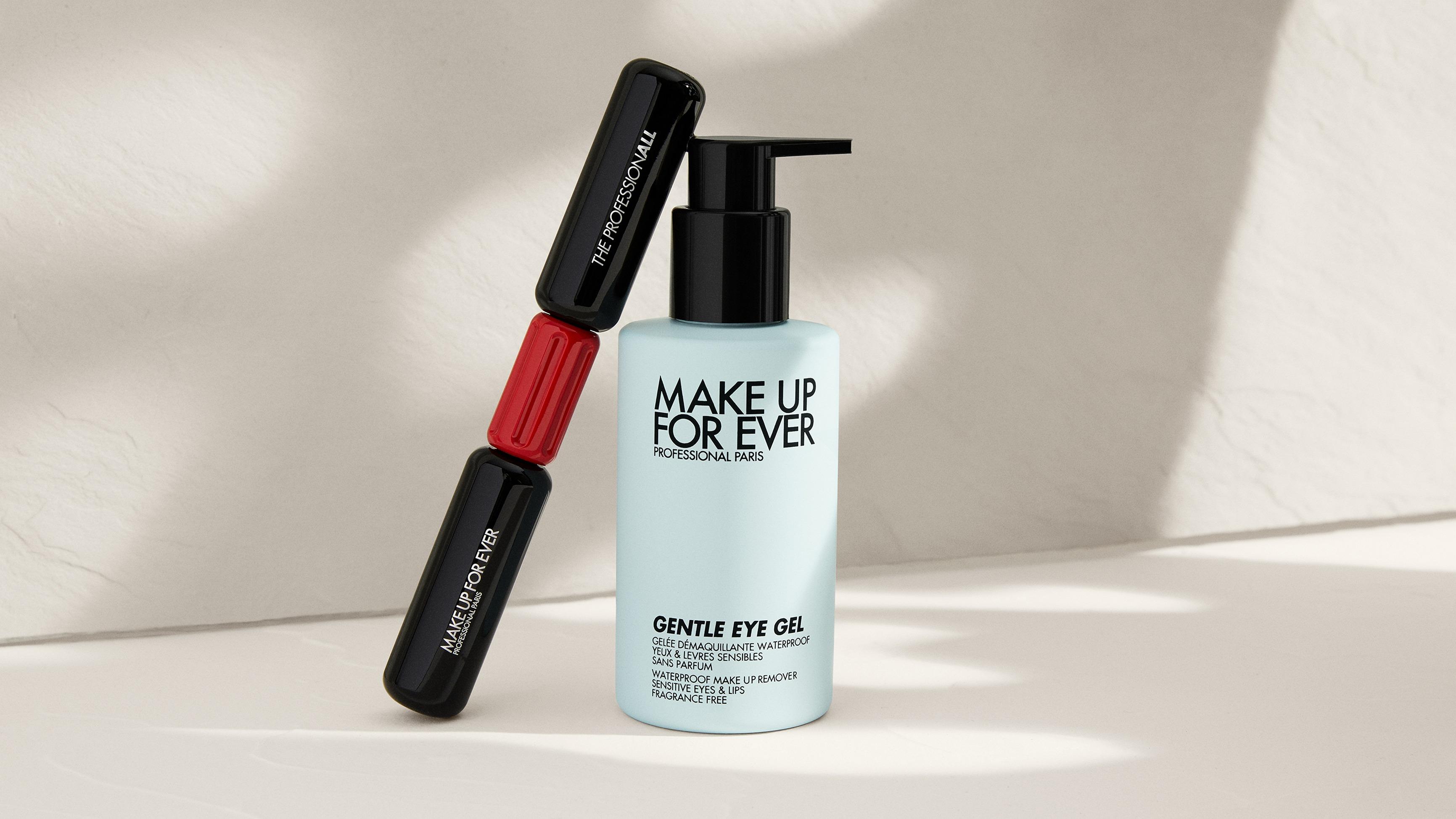 防水的眼唇卸妝霜蘊含矢車菊及青瓜萃取,性質溫和。