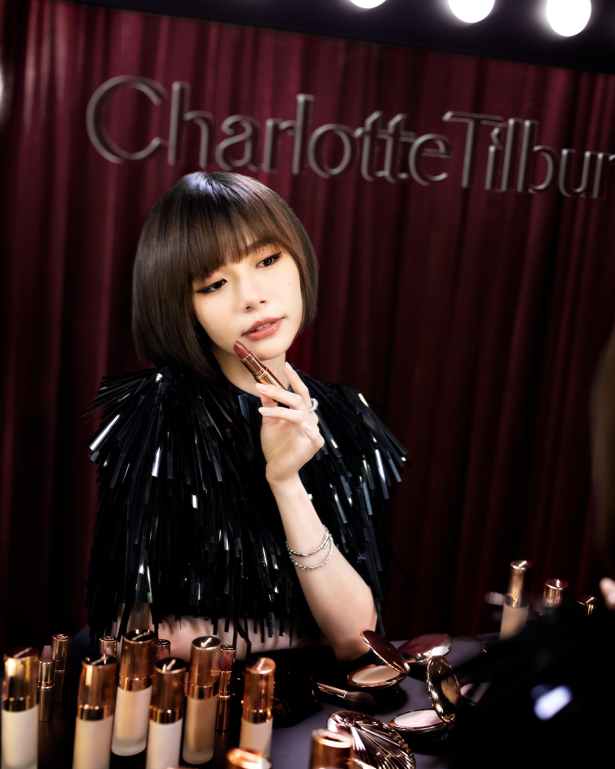 MATTE REVOLUTION 摩登霧感唇膏– WALK OF NO SHAME