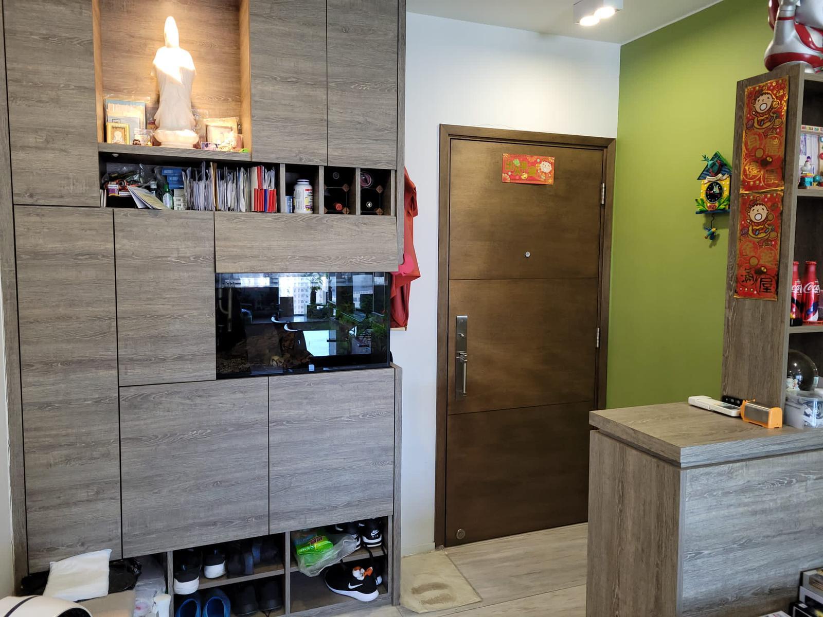 全屋附設有不少新淨儲物櫃,是吸引買家承接單位的主因之一。(代理提供)