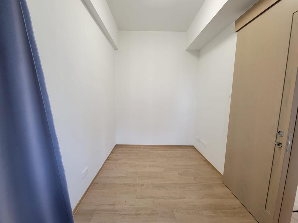 單位採一房間隔。(代理提供)