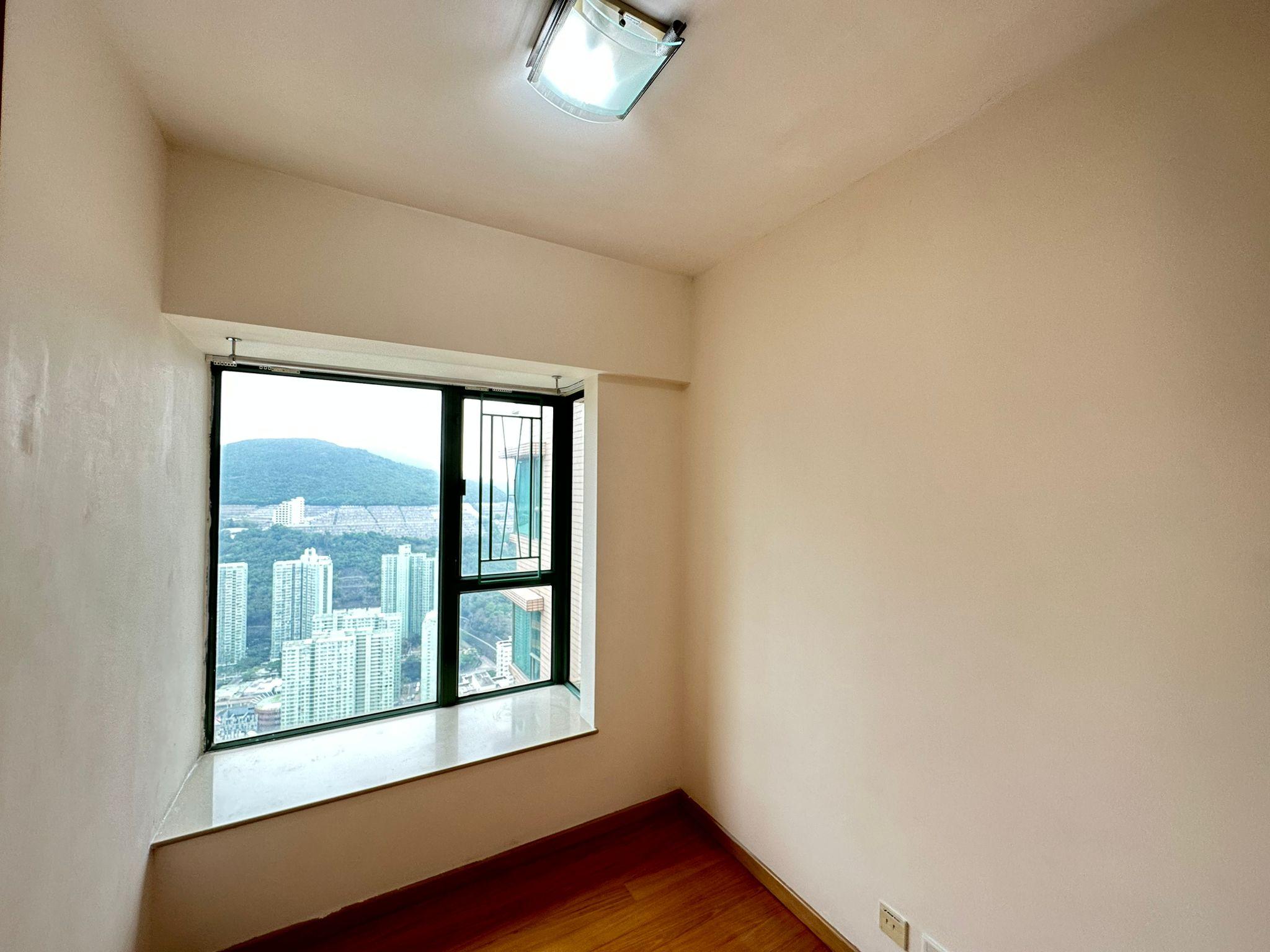 房間方正實用,外望全山景,非常通爽。(代理提供)