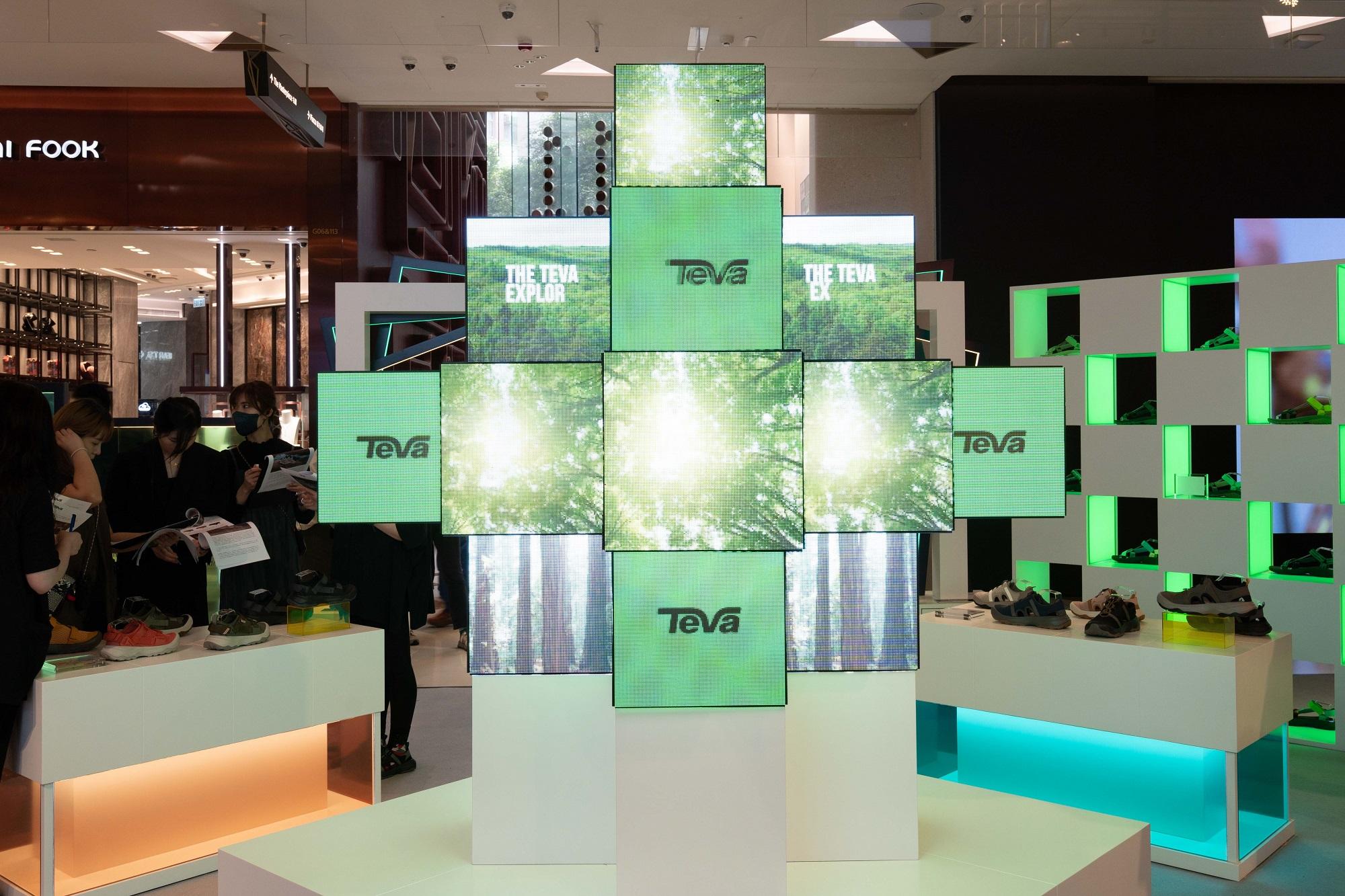 THE TEVA EXPLORER HUB巨型電子藝術影像裝置