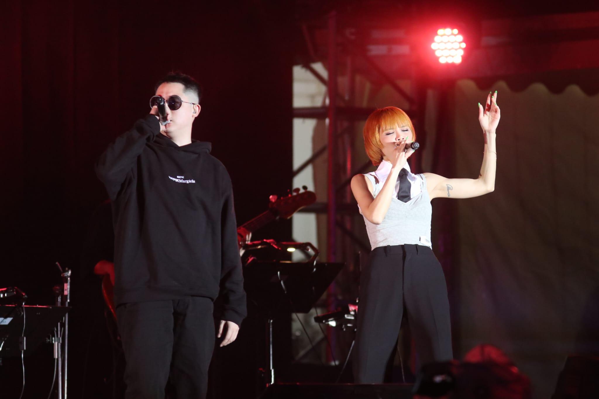 方皓玟唱《666》時MastaMic驚喜登場。(鍾式明攝)