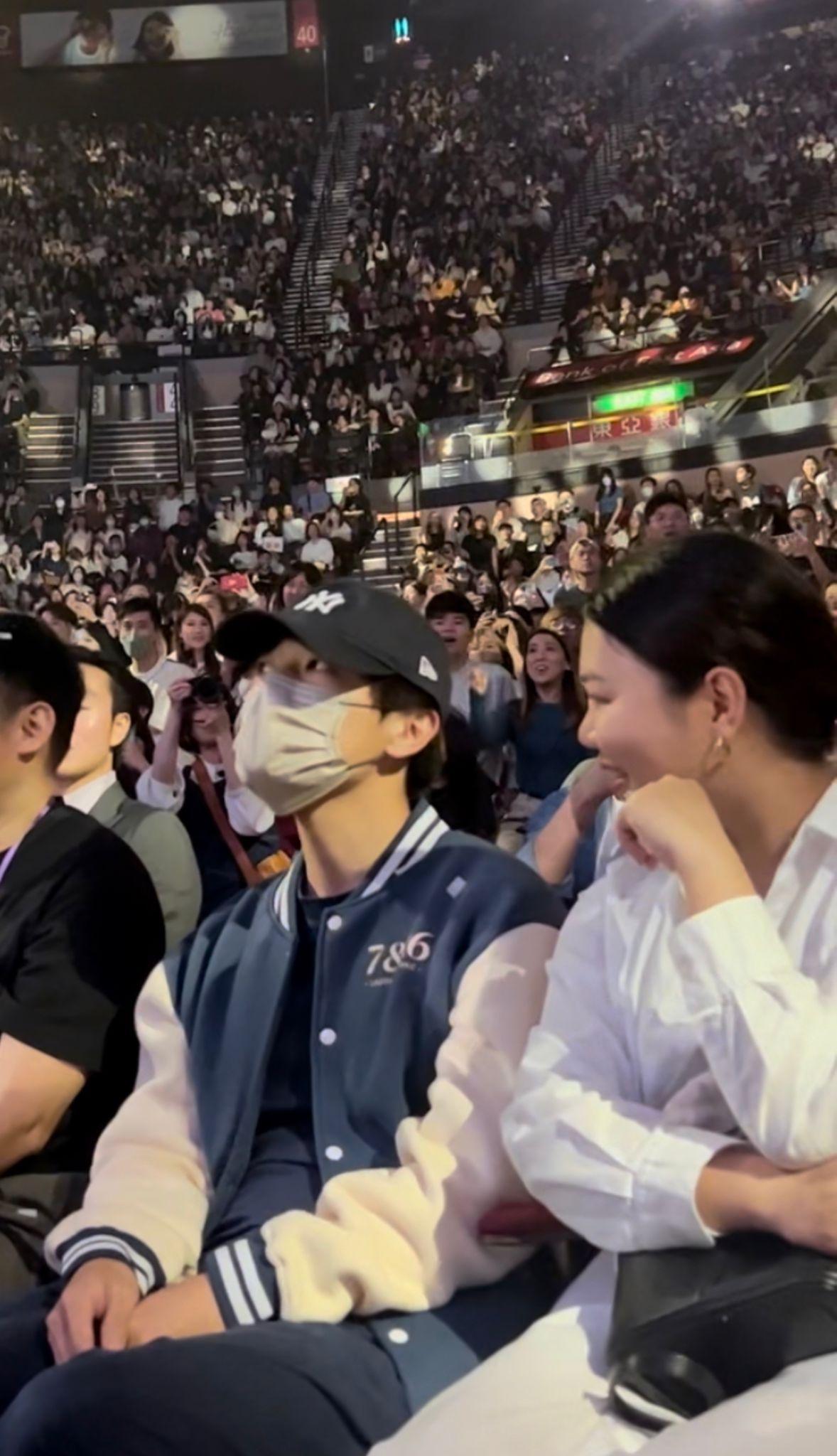 林家謙、鄧小巧亦有捧場。