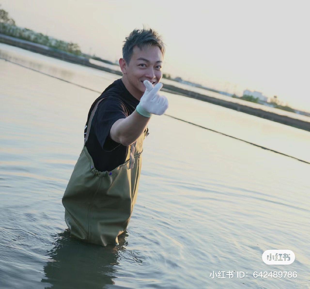 (梁競徽小紅書)