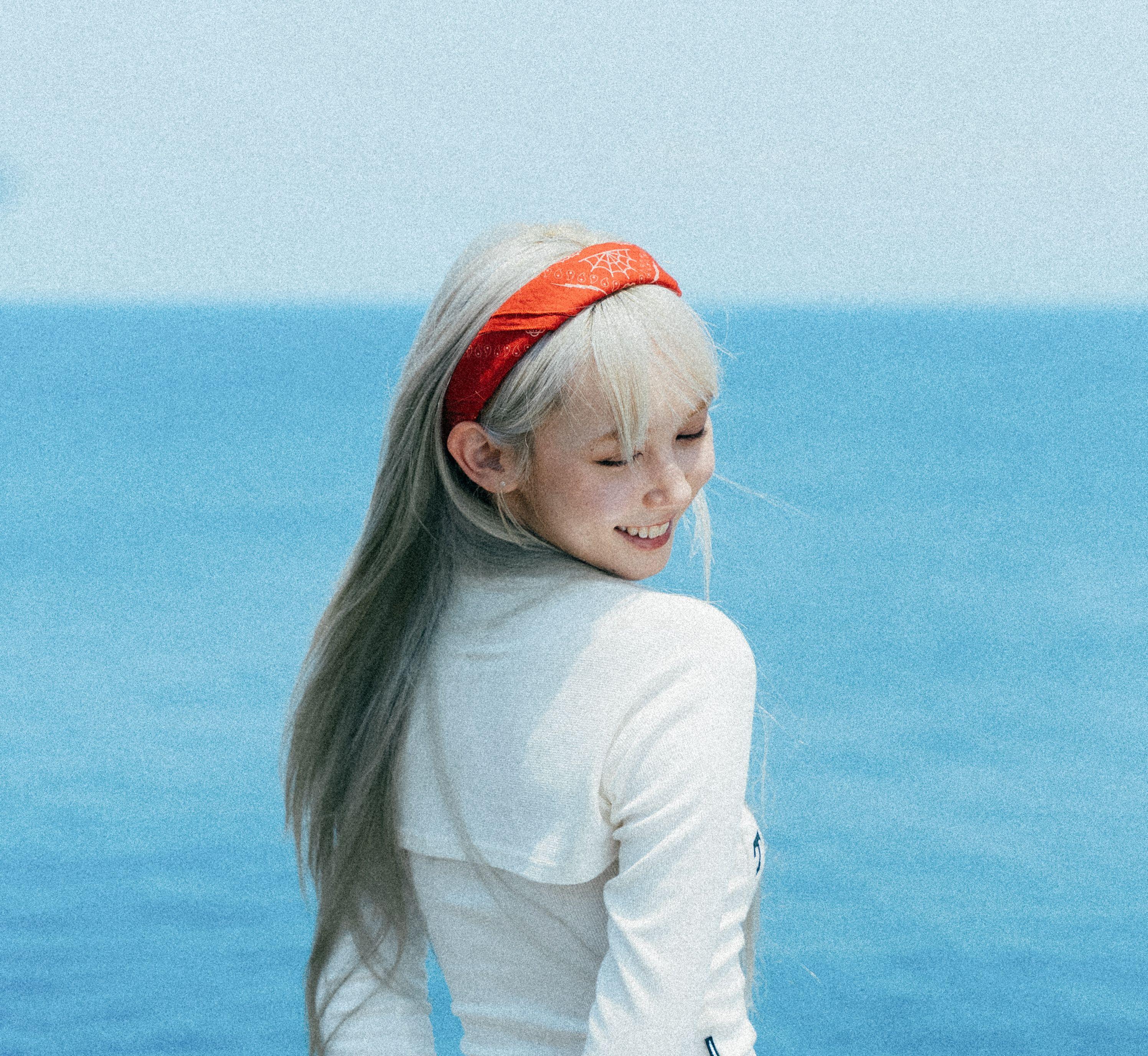 《Count To Three》是Nancy的廣東歌出道作。