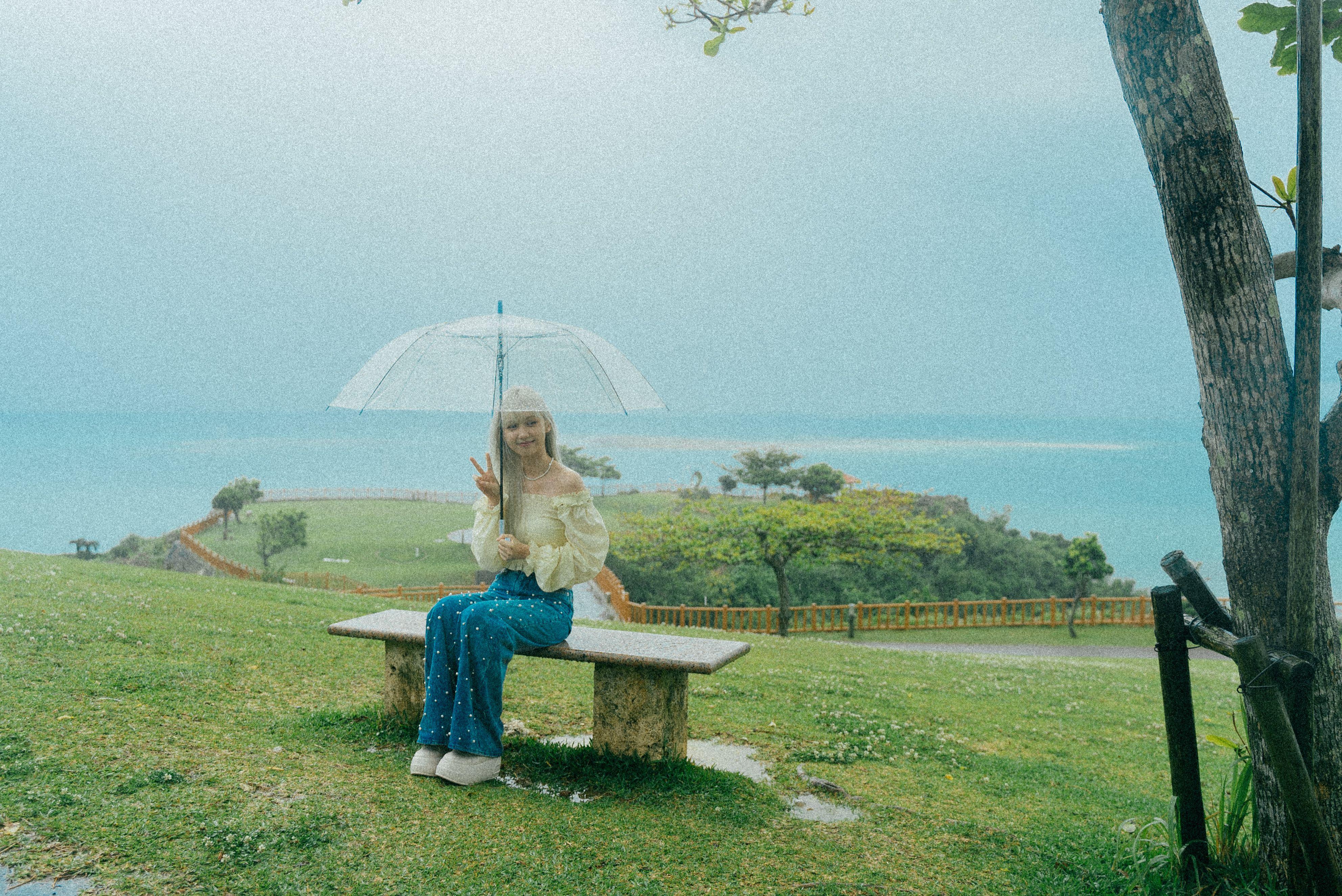 Nancy Kwai赴沖繩拍攝自己首個個人MV。