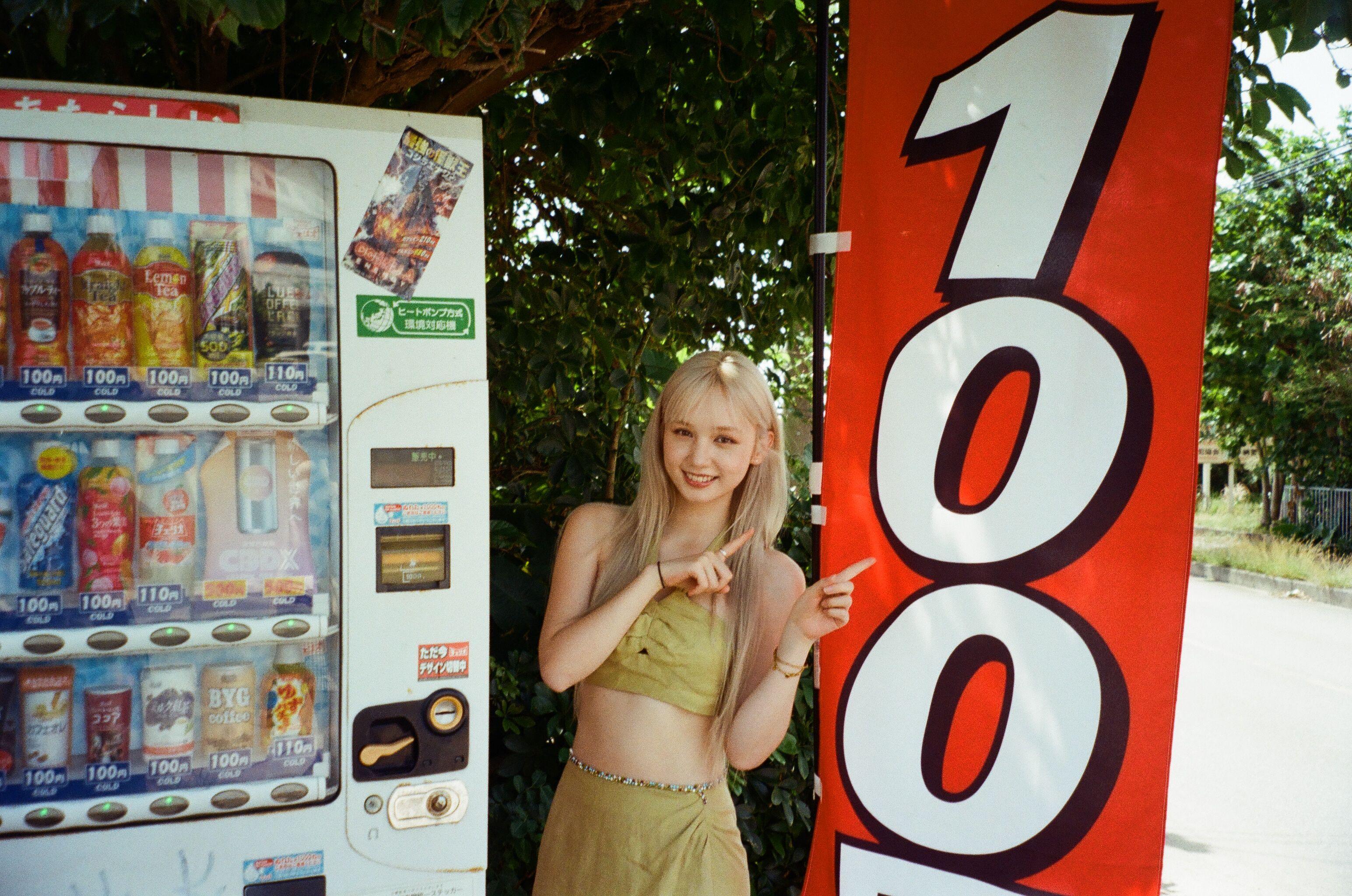 Nancy Kwai赴沖繩拍攝自己首個個人MV。