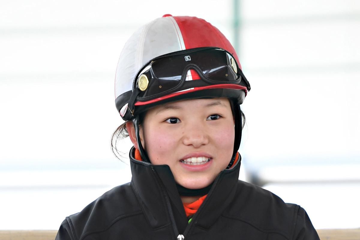 被罰停賽的女騎師小林美駒。(網上圖片)