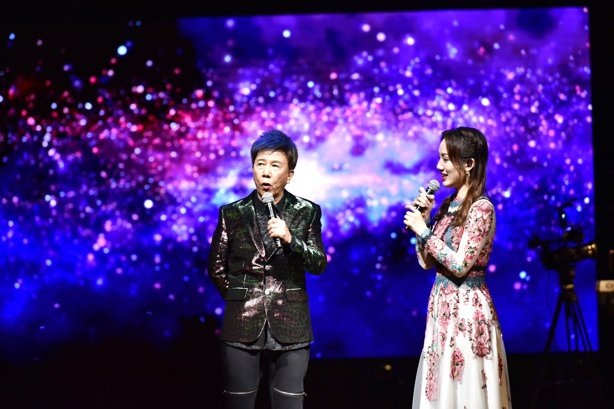 尹光再踏舞台開騷,在香港文化中心舉行「尹光掂呀演唱會2023」。