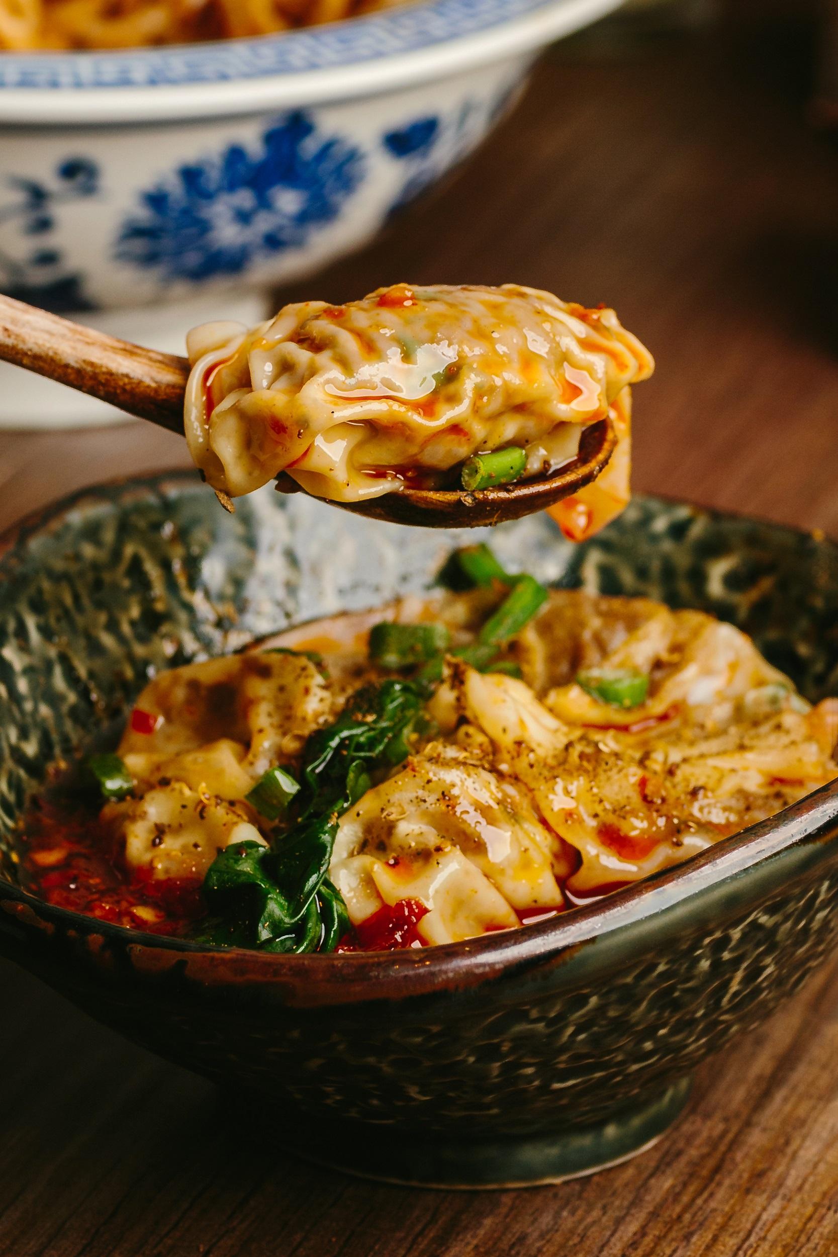 與媽媽共度手作時光  麻辣燙母親節限定自家製作抄手套裝