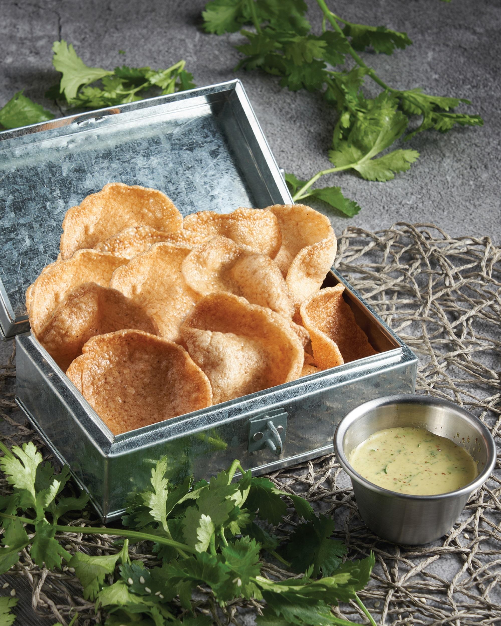 南記芫茜撈米線套餐 爽豬肉首次登場