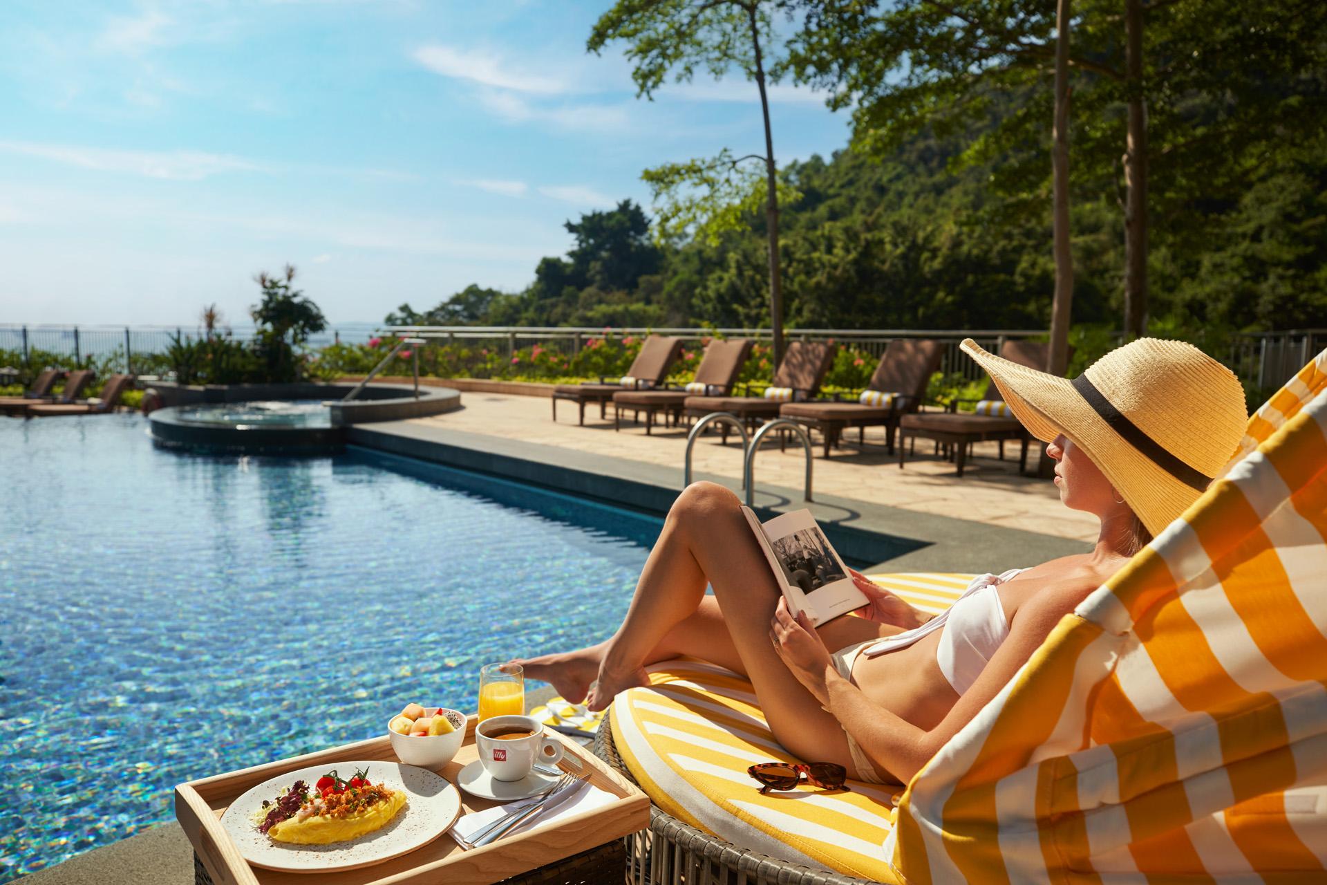 艾美酒店「艷陽之下」池畔派對