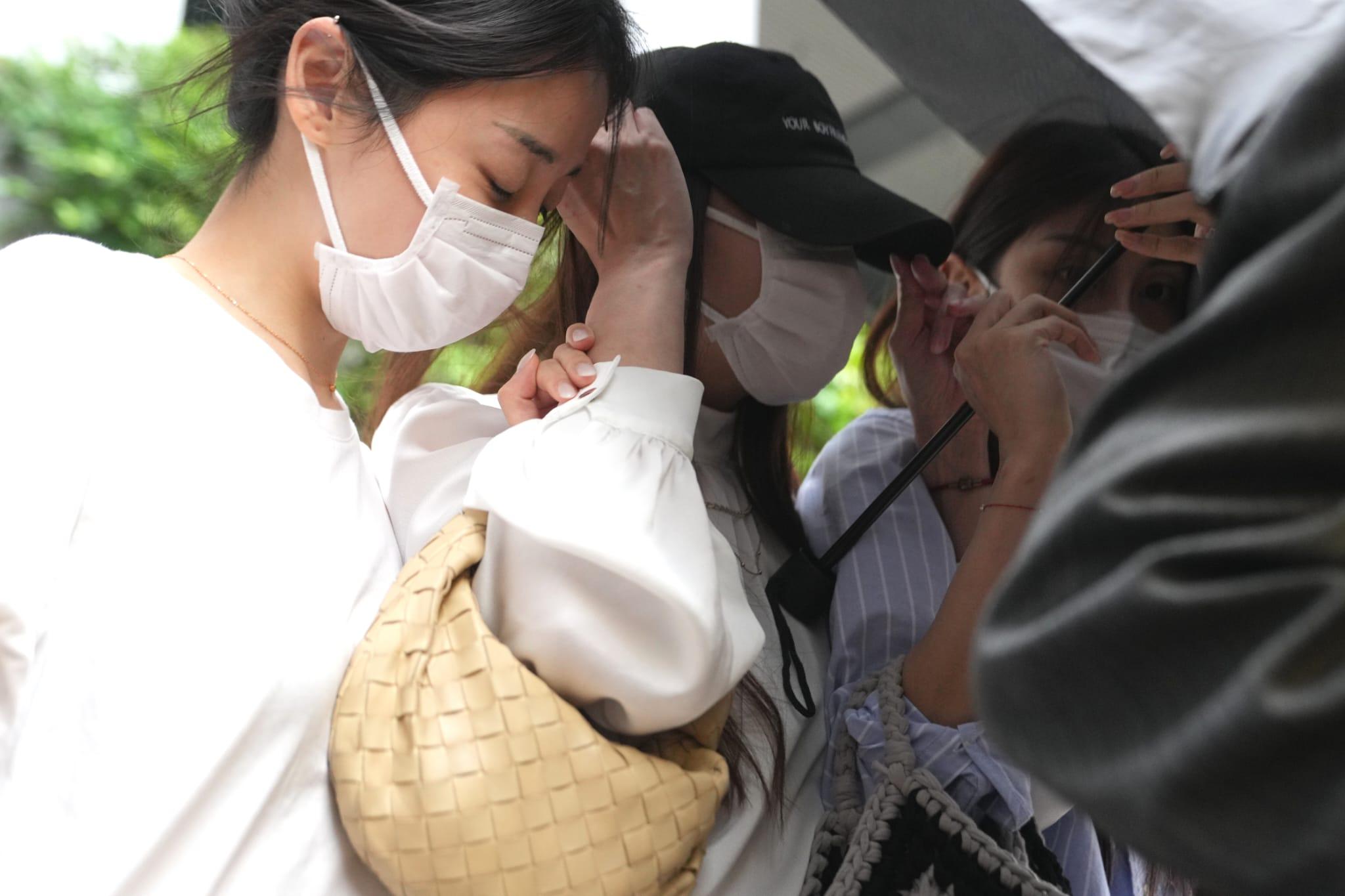 前夫女友人、案中被告之一潘巧賢離開法庭。(陳奕釗攝)