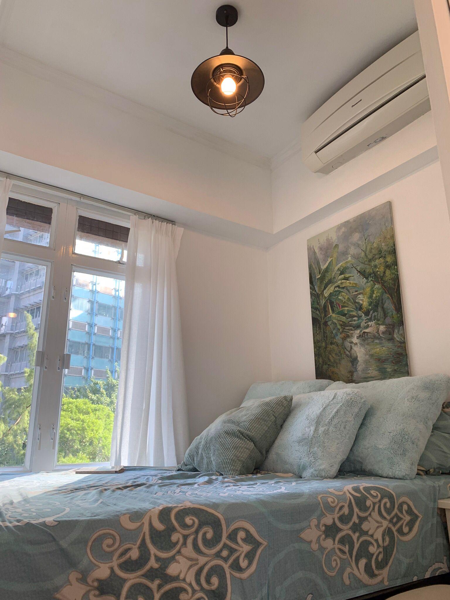 單位原為兩房,現改為一房間隔。