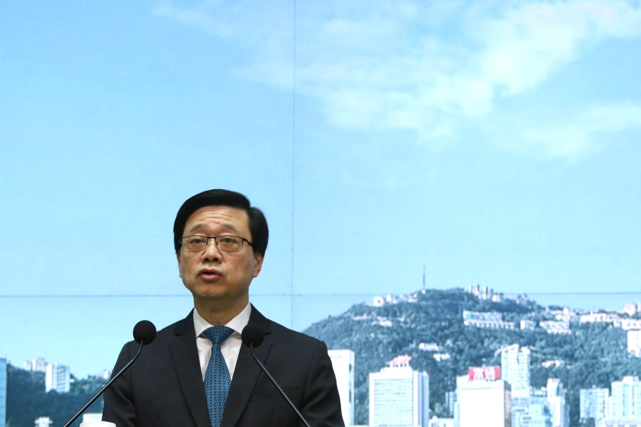 李家超表示,亞太經合組織人有責任邀請香港出席。(林俊源攝)