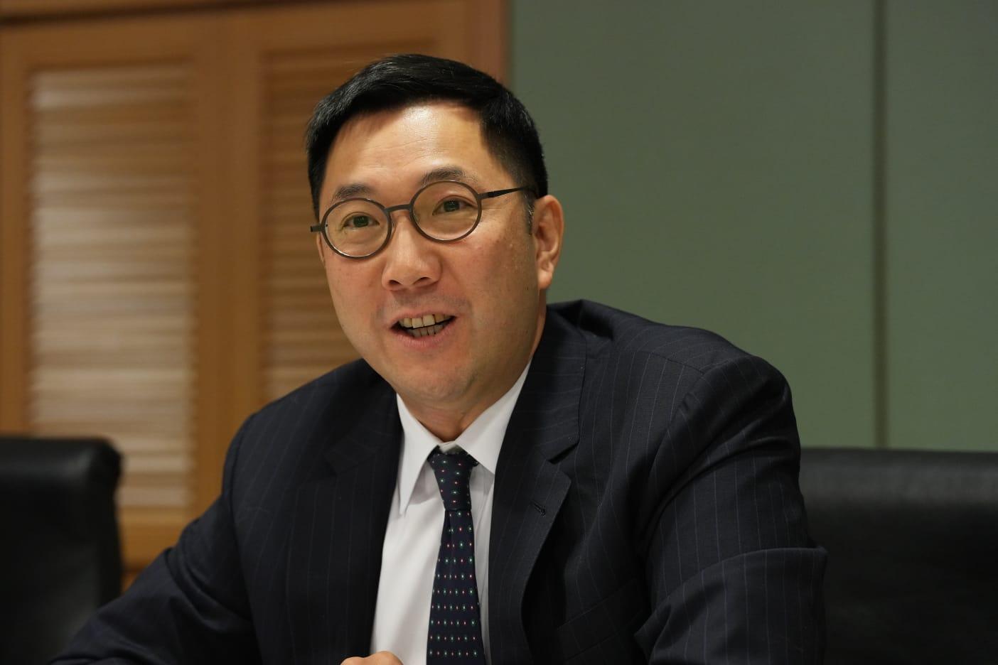 薪酬趨勢調查委員會主席李律仁。(陳奕釗攝)