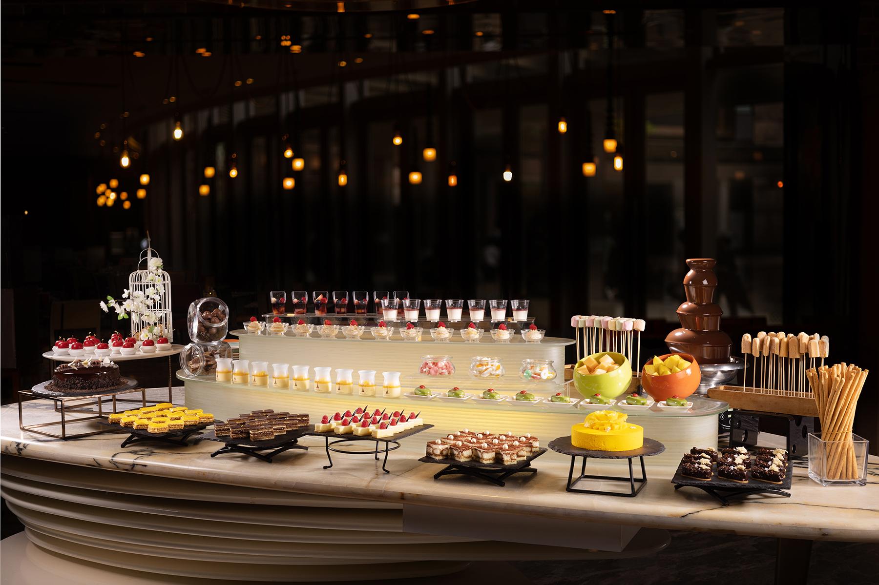 九龍東皇冠假日酒店父親節自助餐