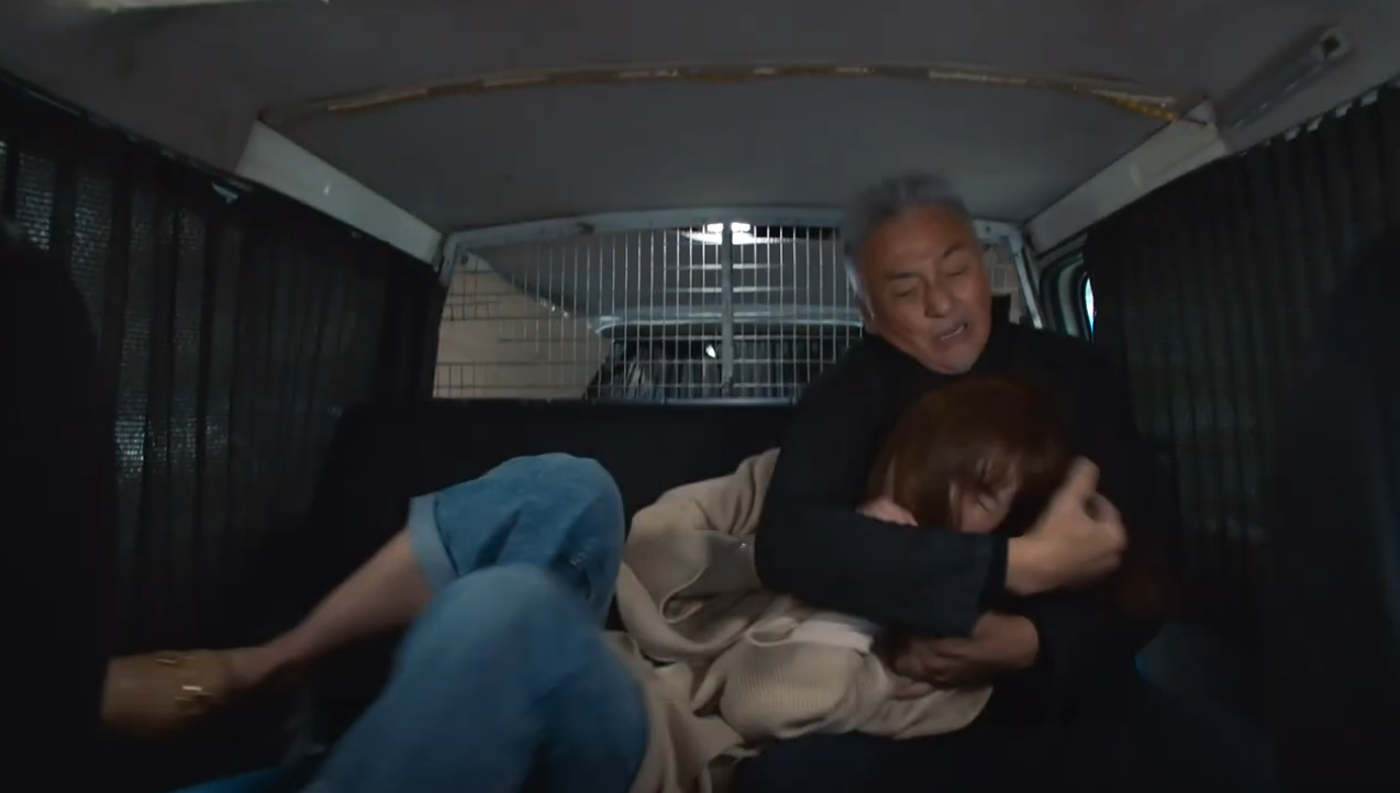 黃智雯與吳岱融的扭曲父女情,觀眾睇得好肉緊。