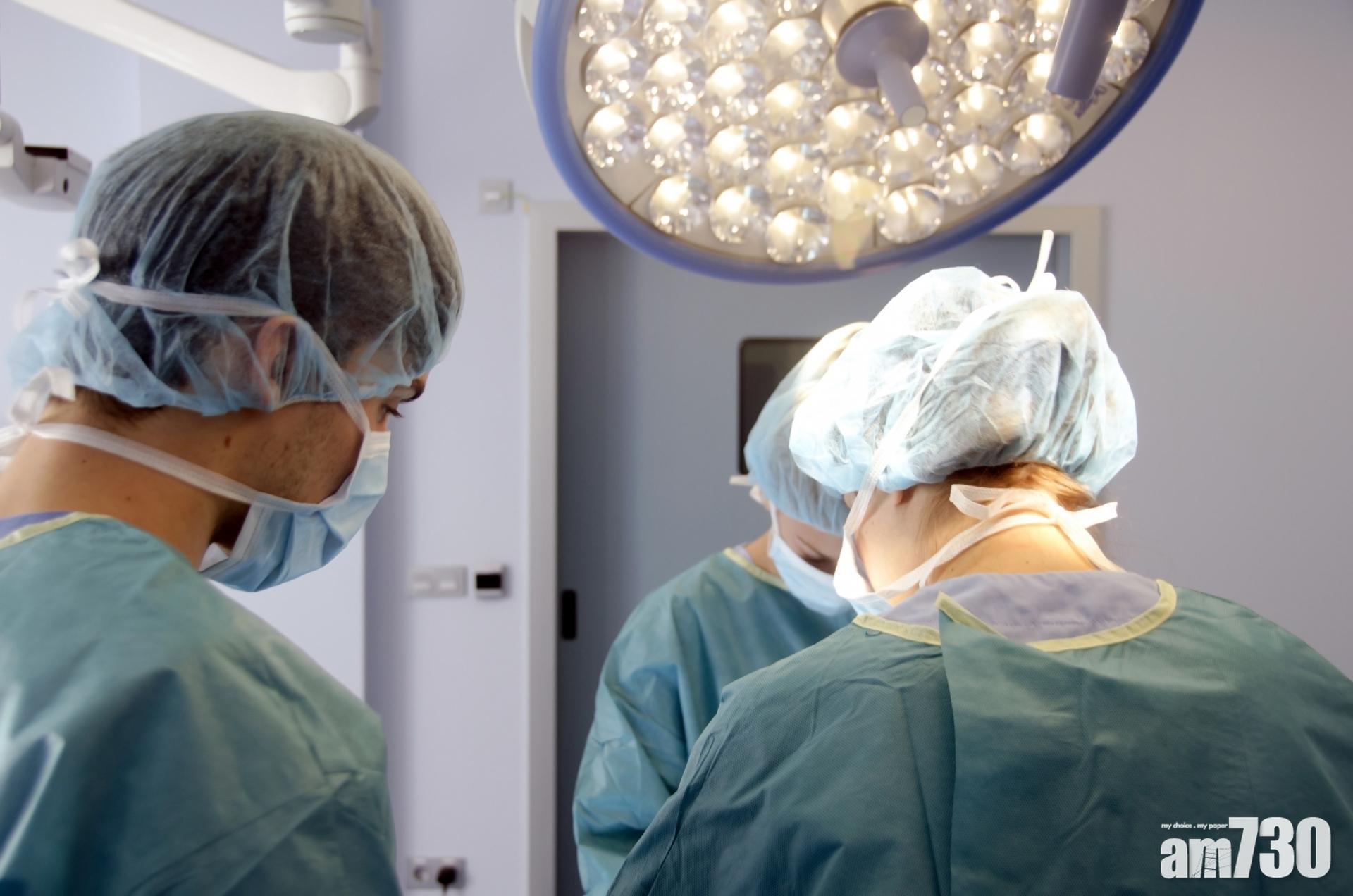 醫生會為患者切除多餘或造成阻塞的組織,以減輕病情。