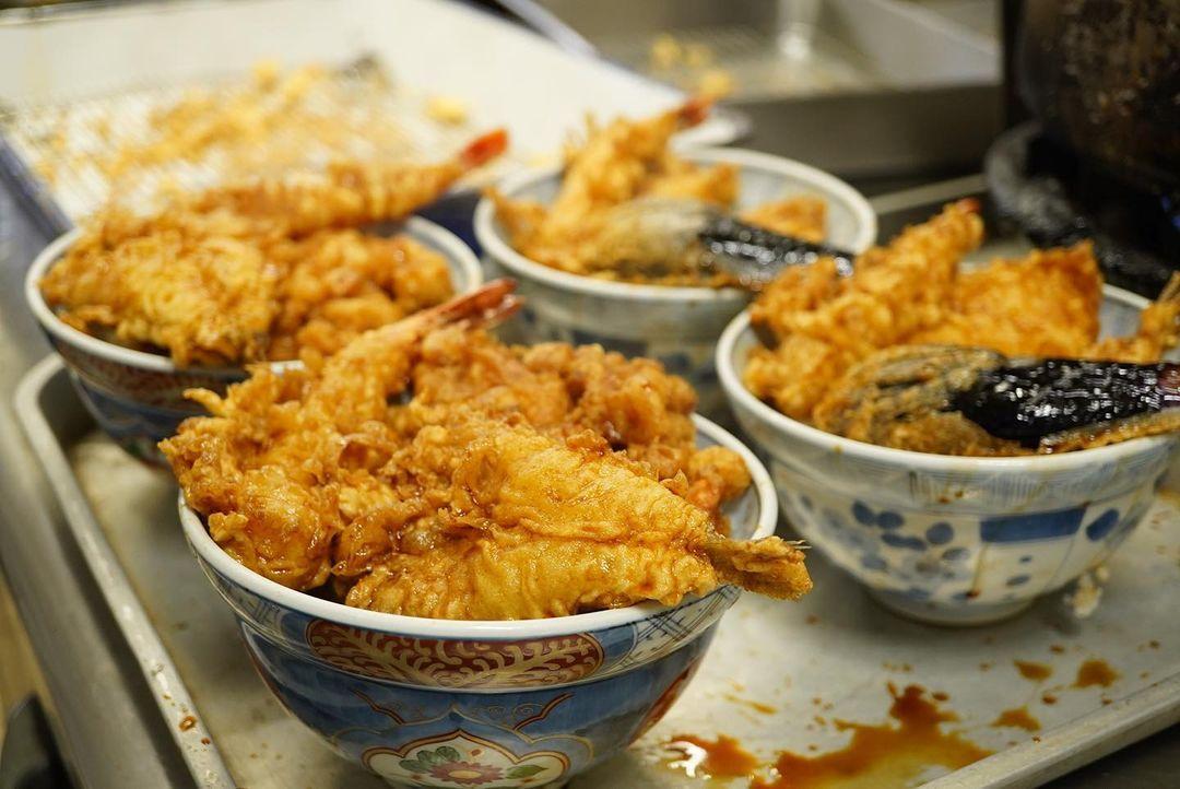 雷門三定天婦羅丼飯(相片來源:instagram:stoneyfoods)