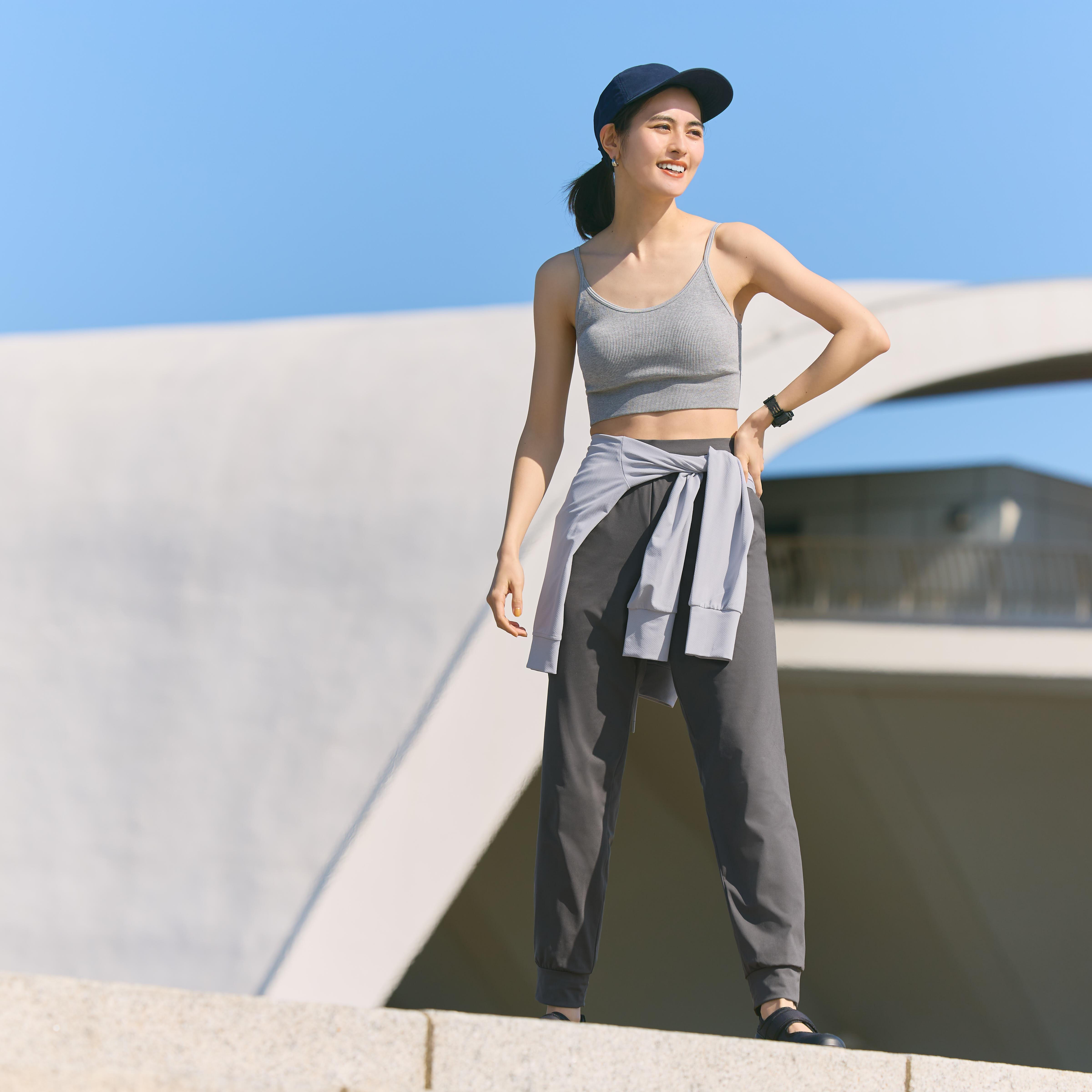 Sporty look一樣襯到。